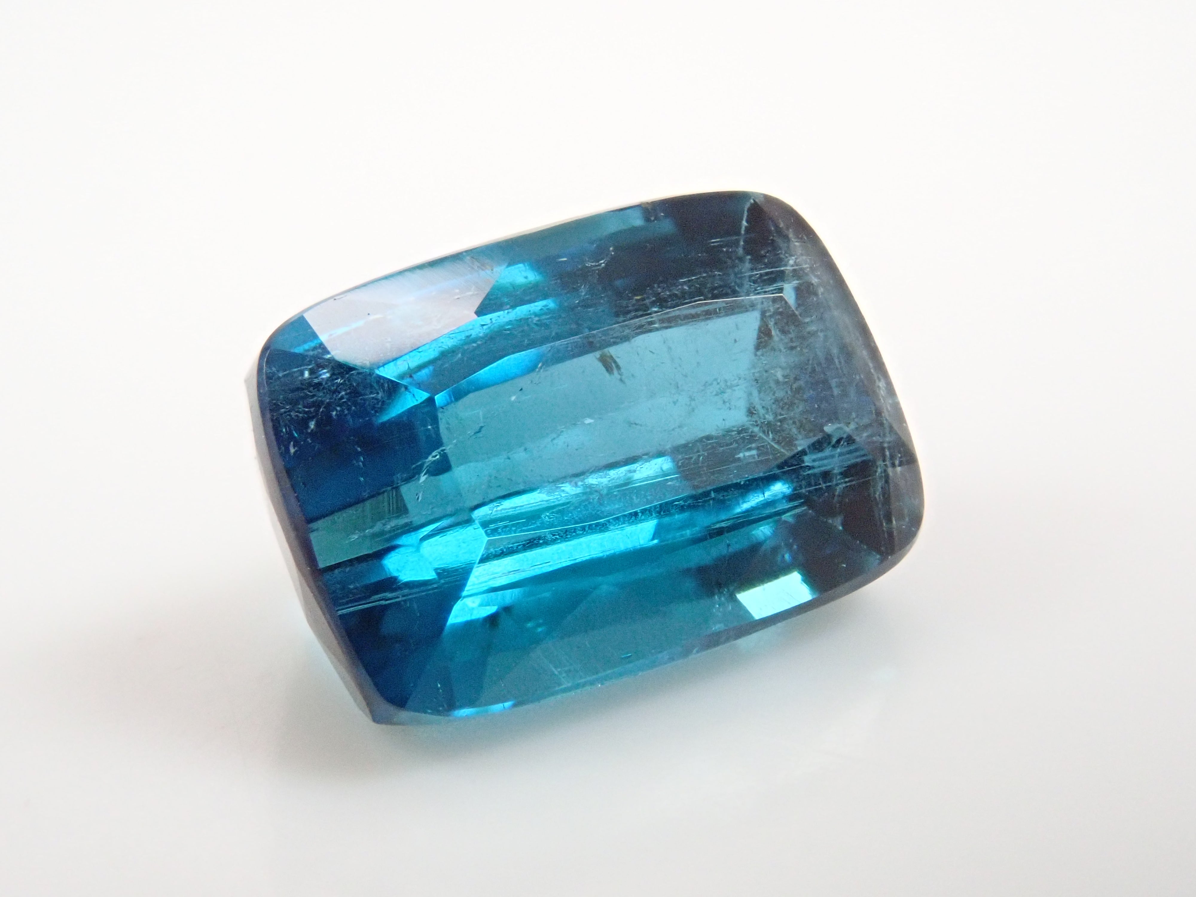 アフガニスタン産ラグーントルマリン 2.649ctルース