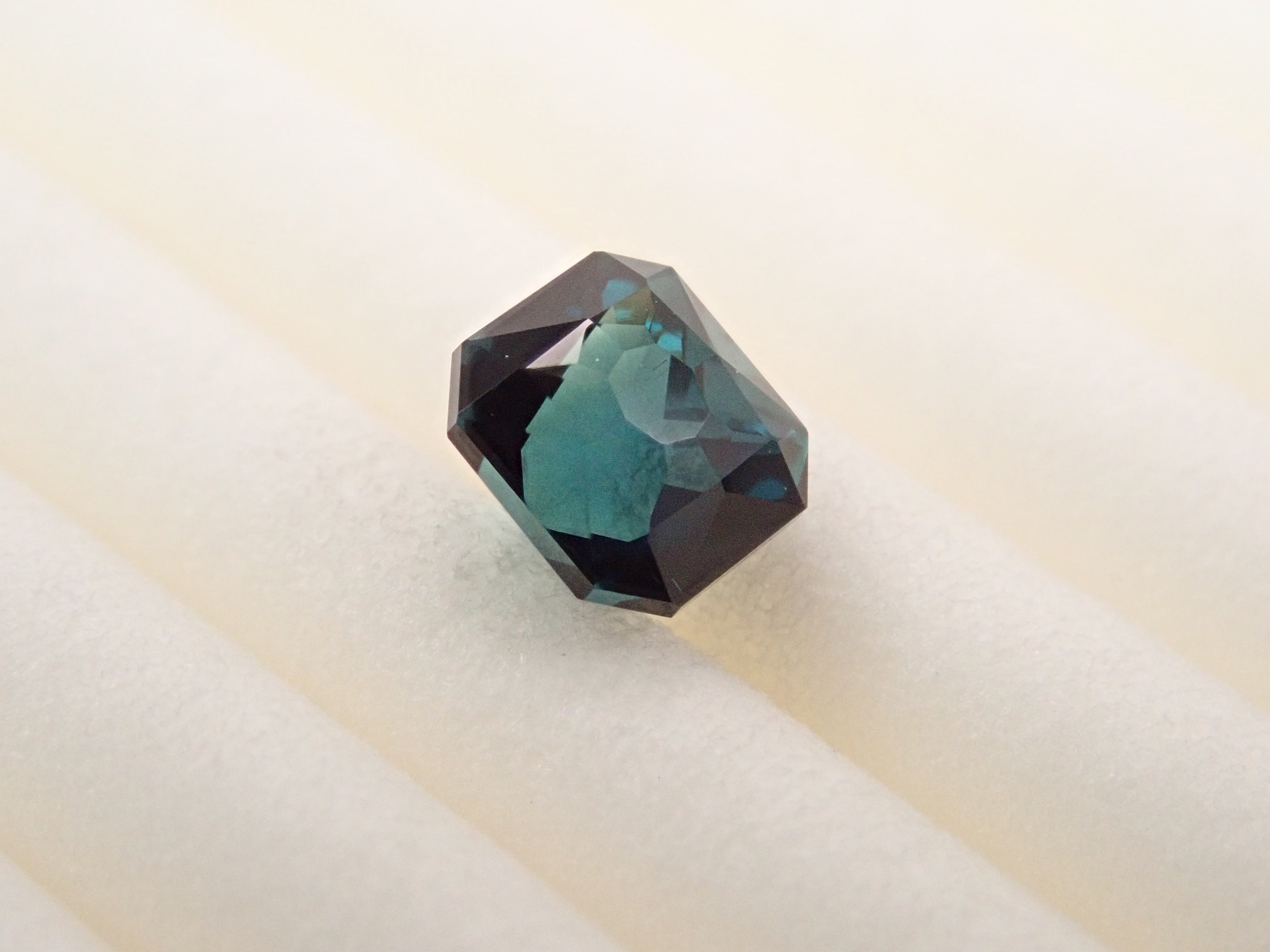 ブラジル産グリーントルマリン 0.456ctルース