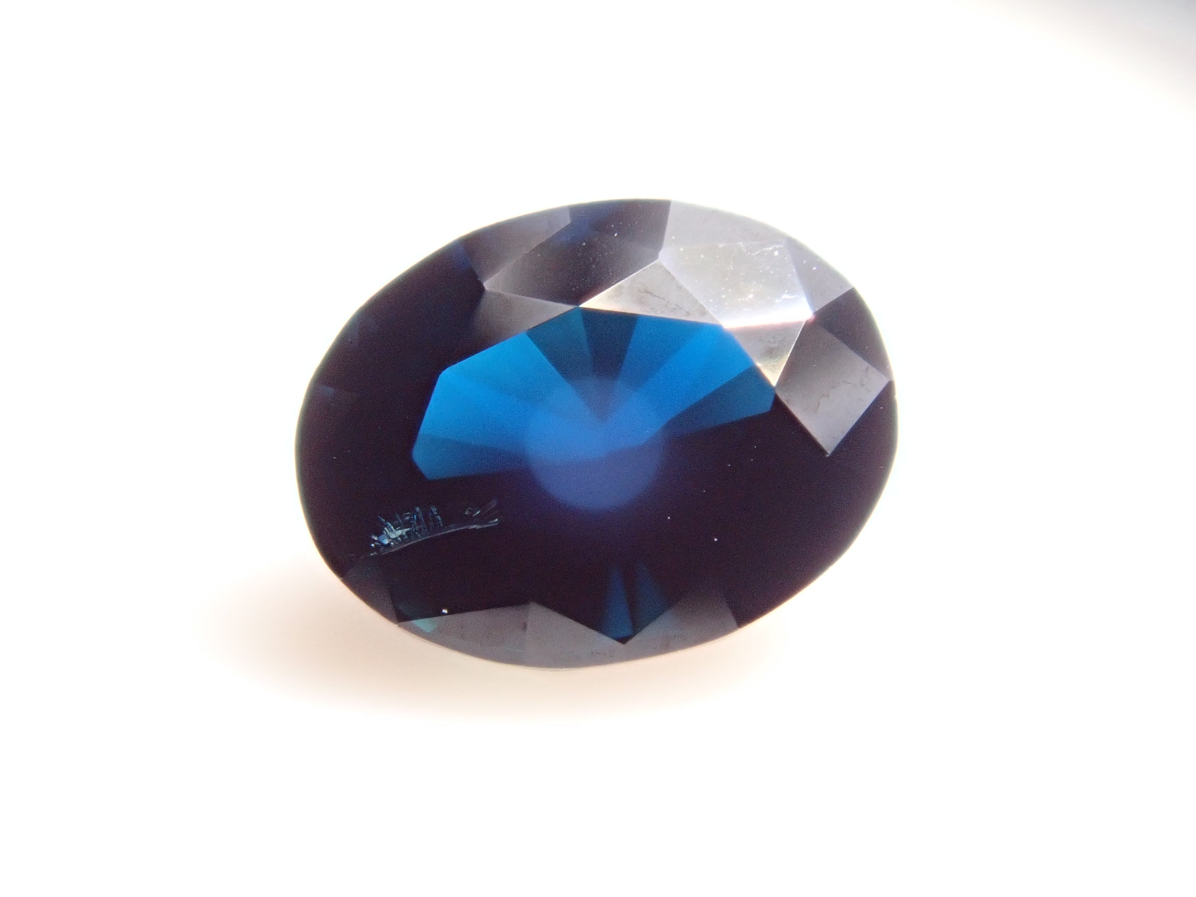 サファリン 0.320ctルース