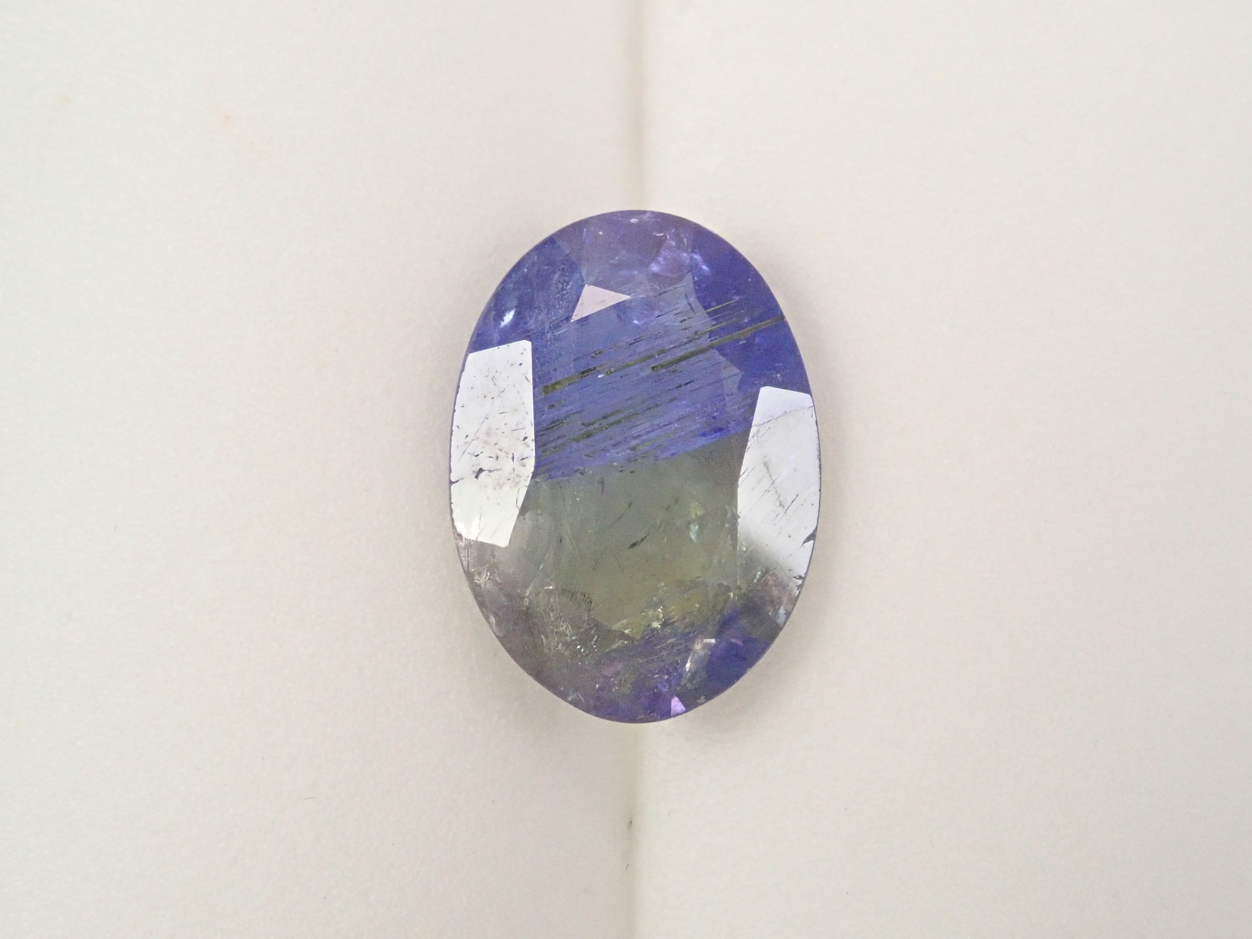 バイカラータンザナイト 6.351ctルース