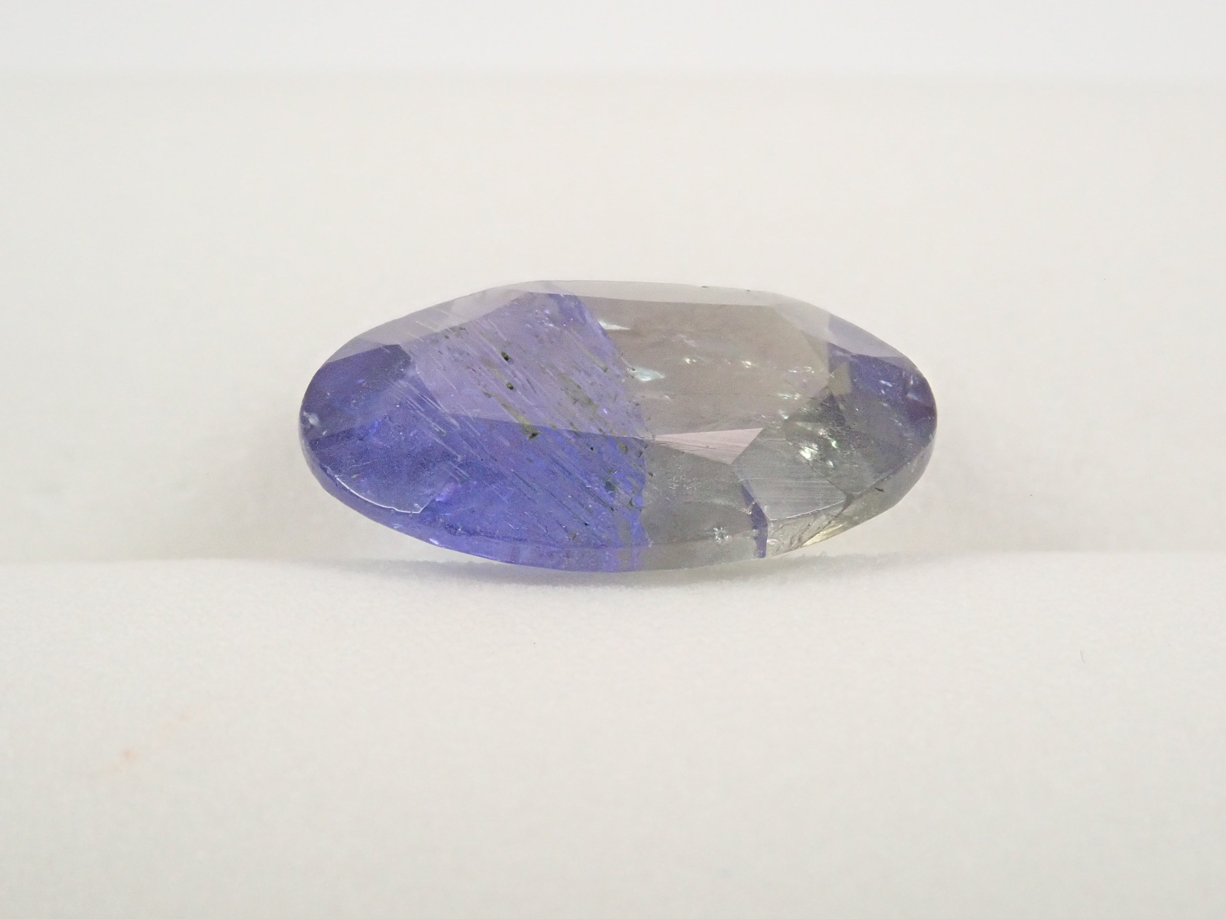 バイカラータンザナイト 6.351ctルース