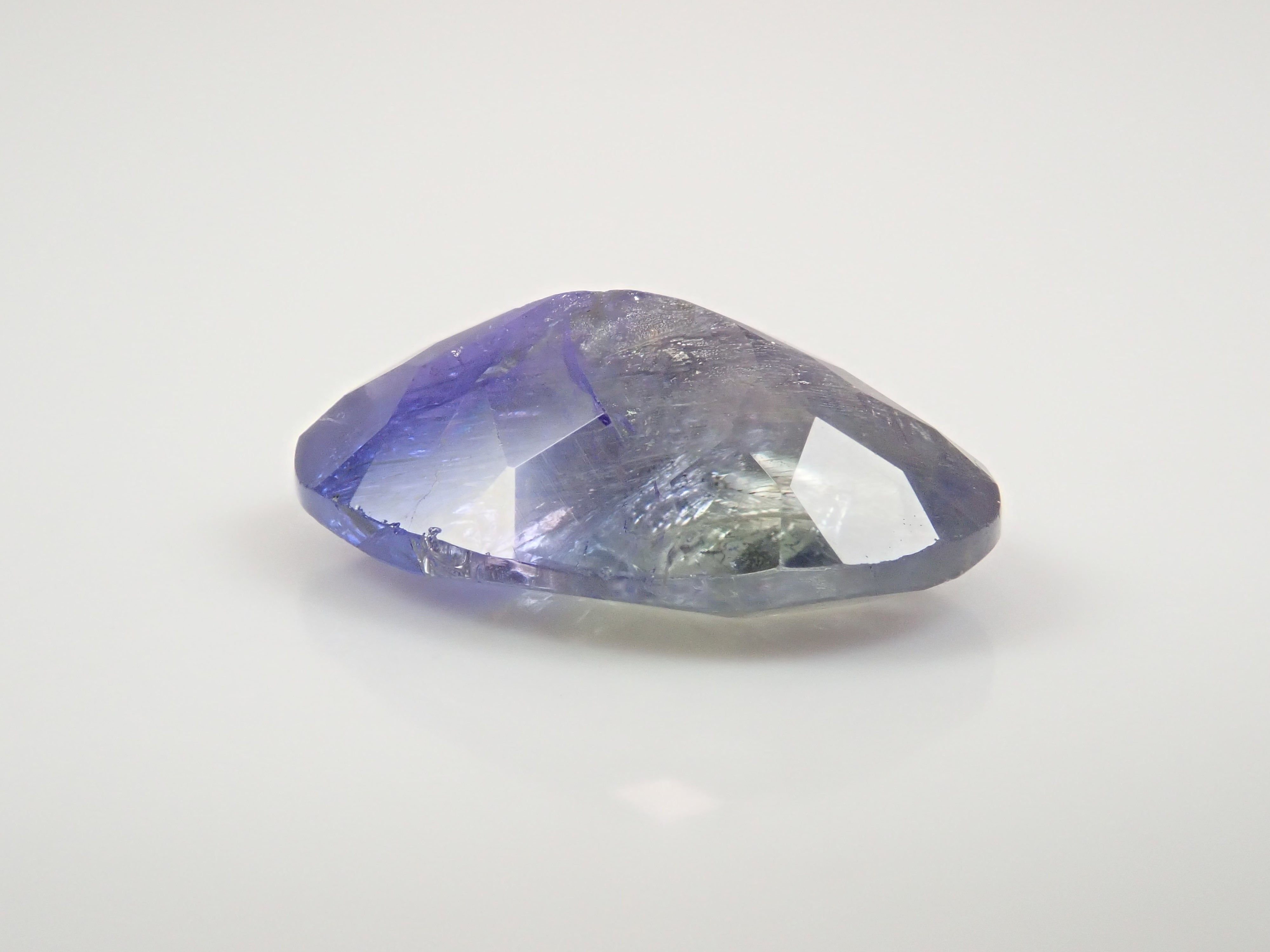 バイカラータンザナイト 6.351ctルース