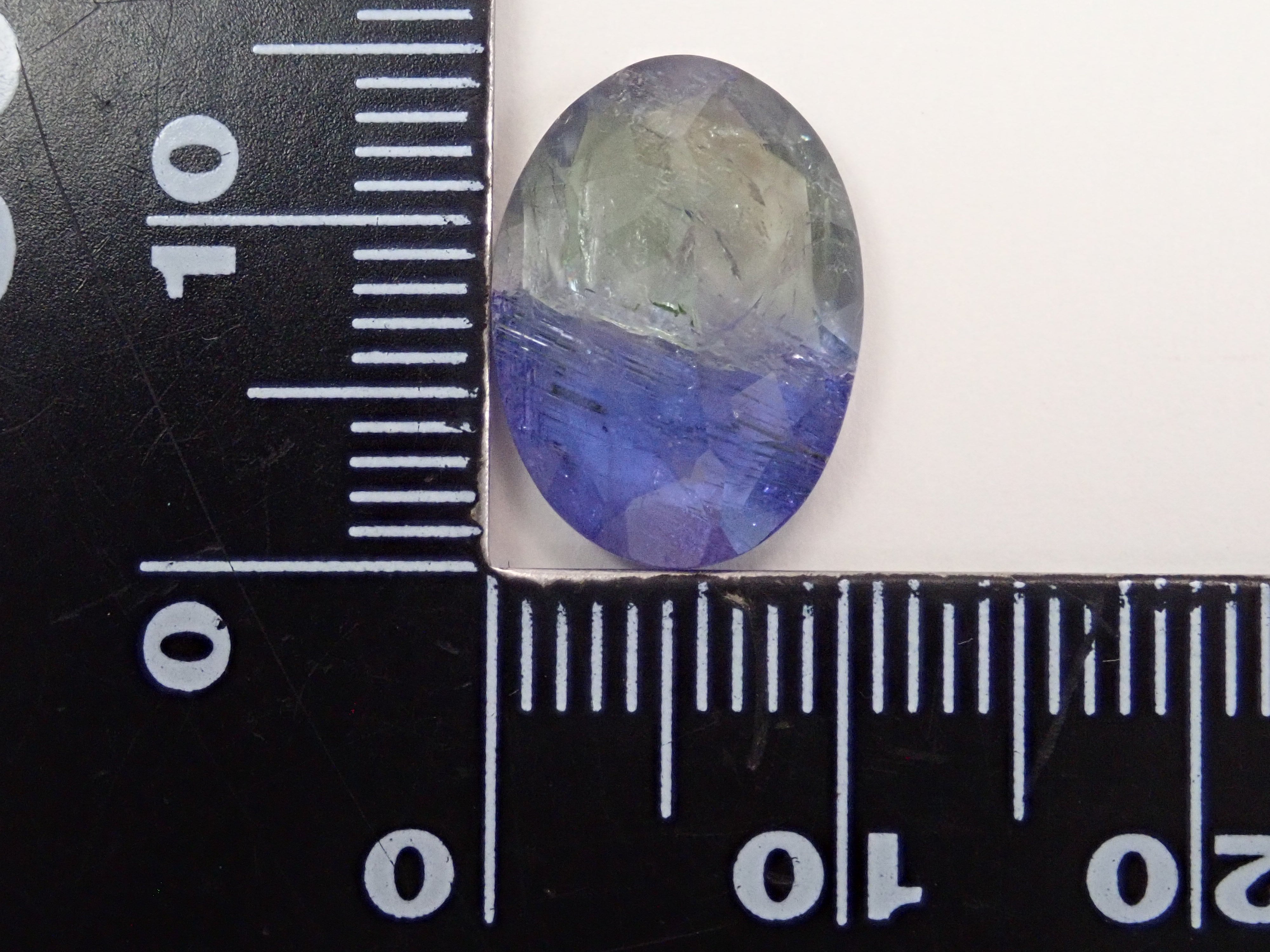 バイカラータンザナイト 6.351ctルース