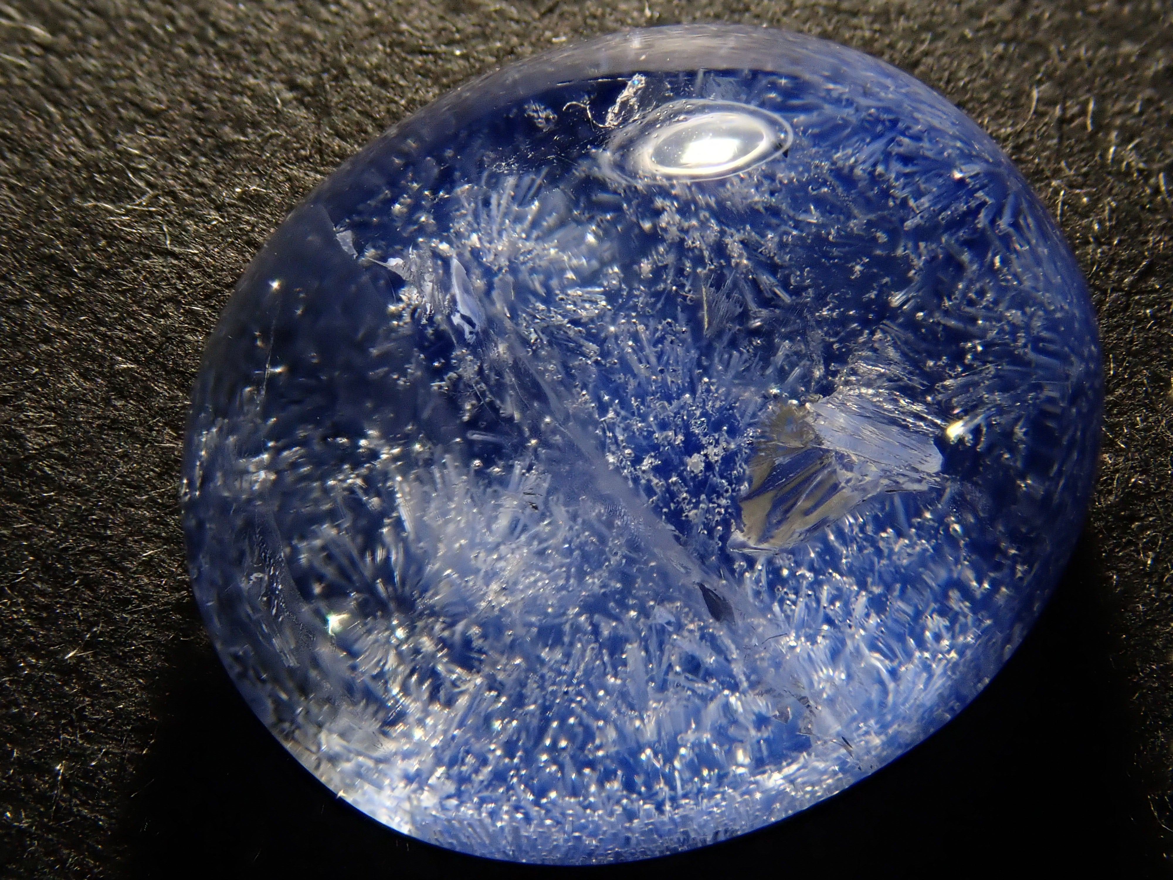 デュモルチェライトインクォーツ 5.830ctルース