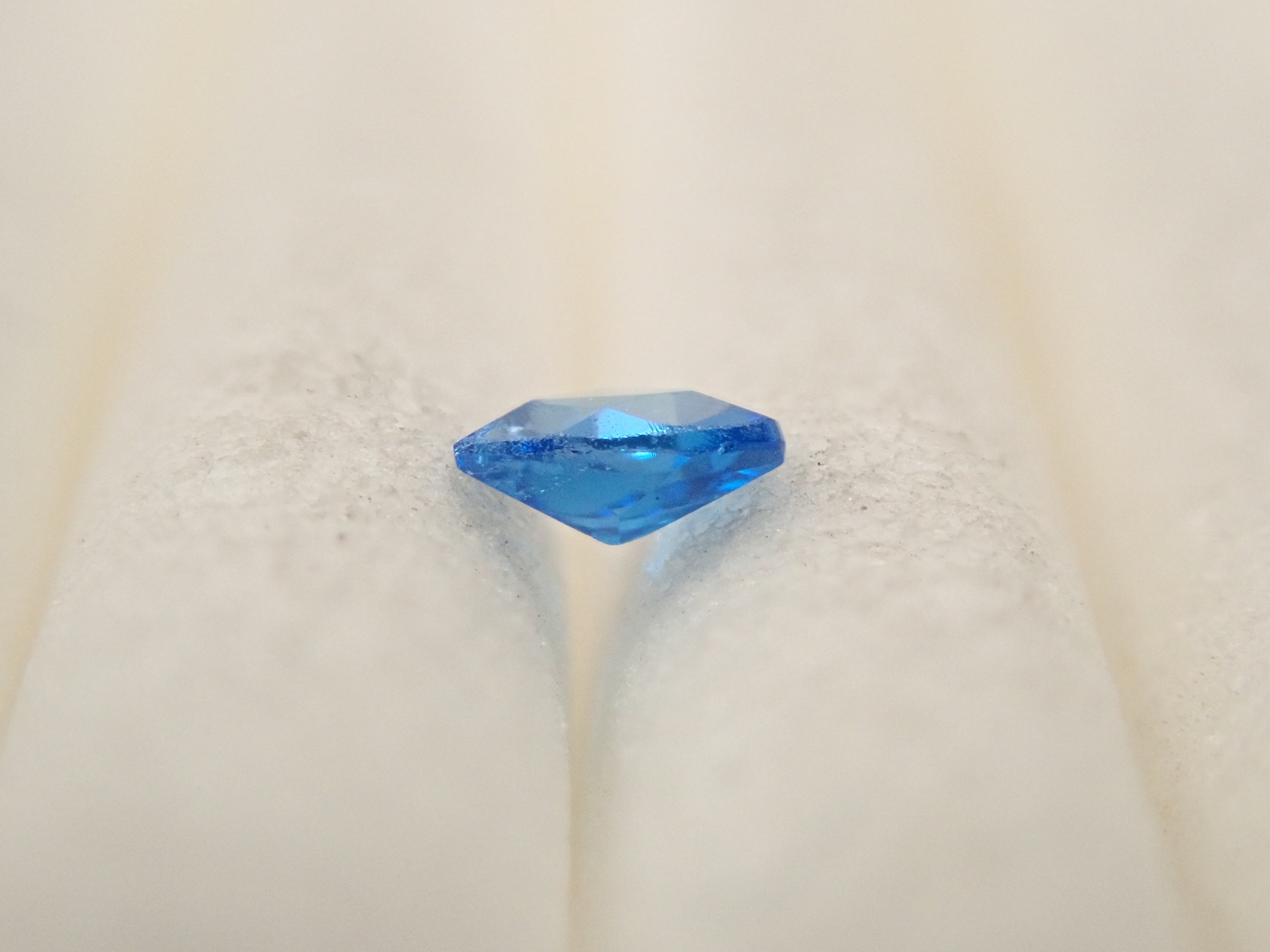 【12562392掲載】ラズライト(天藍石) 0.044ctルース