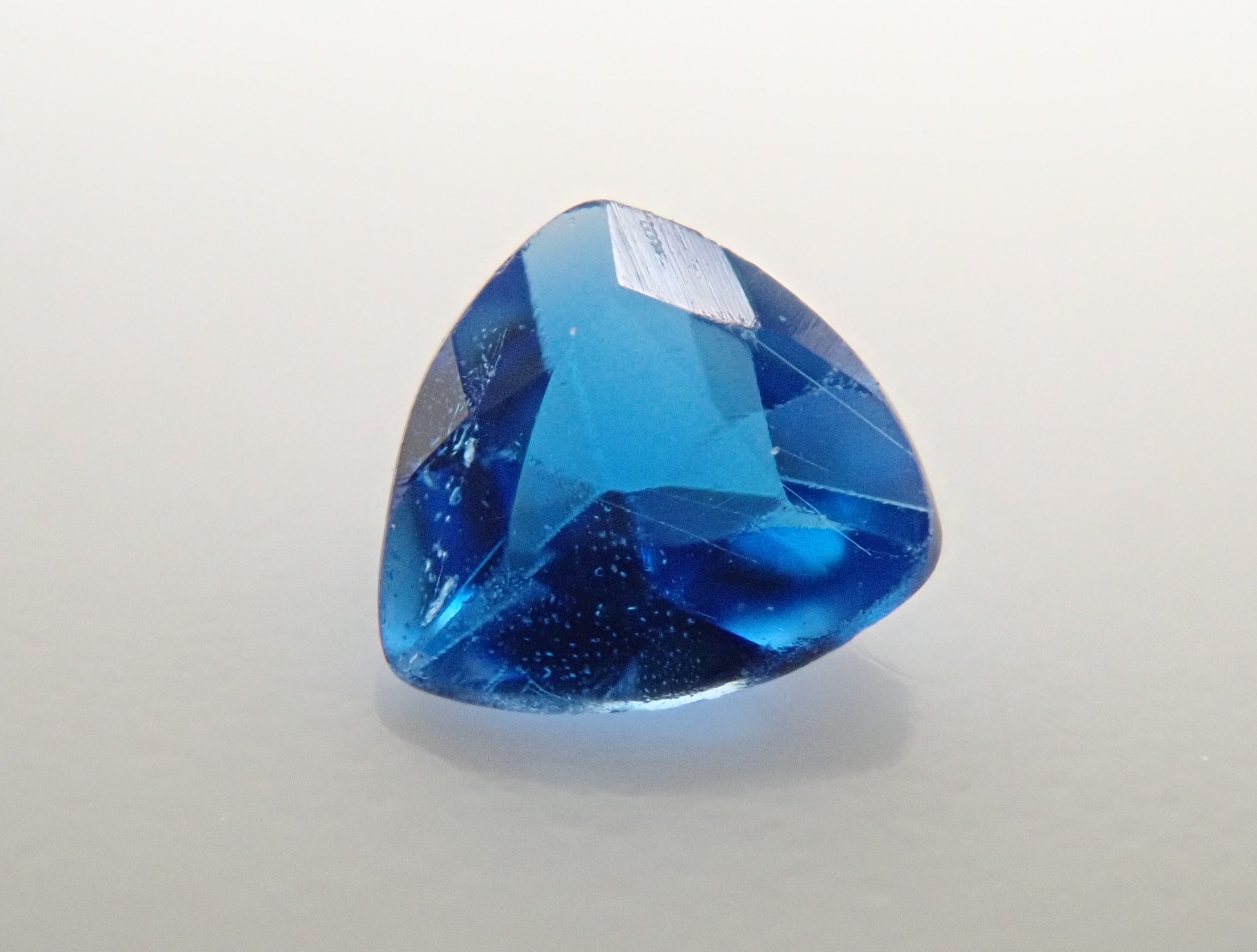 【4/10 22時販売】ブラジル産ラズライト(天藍石) 0.044ctルース 鑑別書