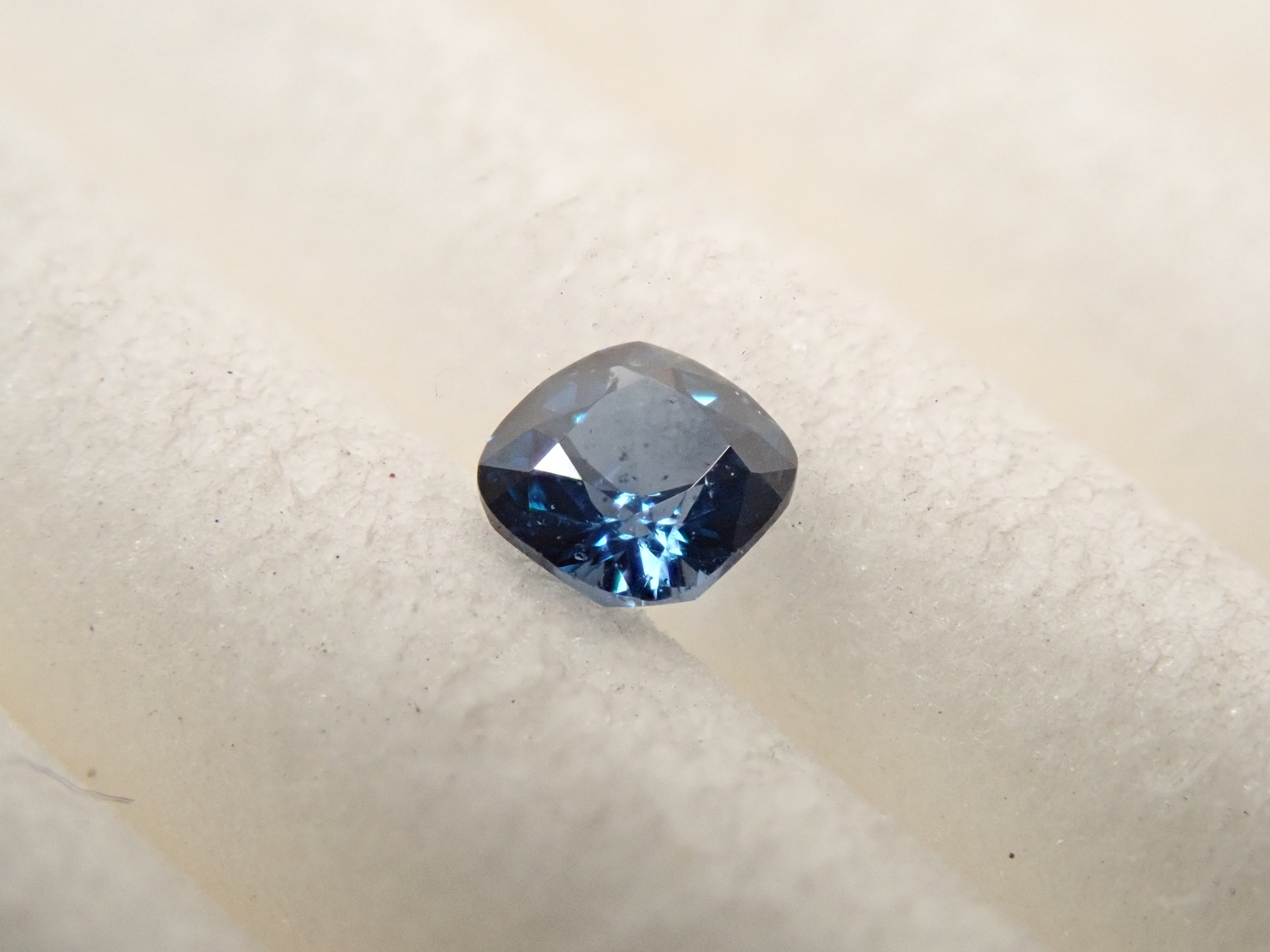 【12562396掲載】ガーナイト 0.095ctルース