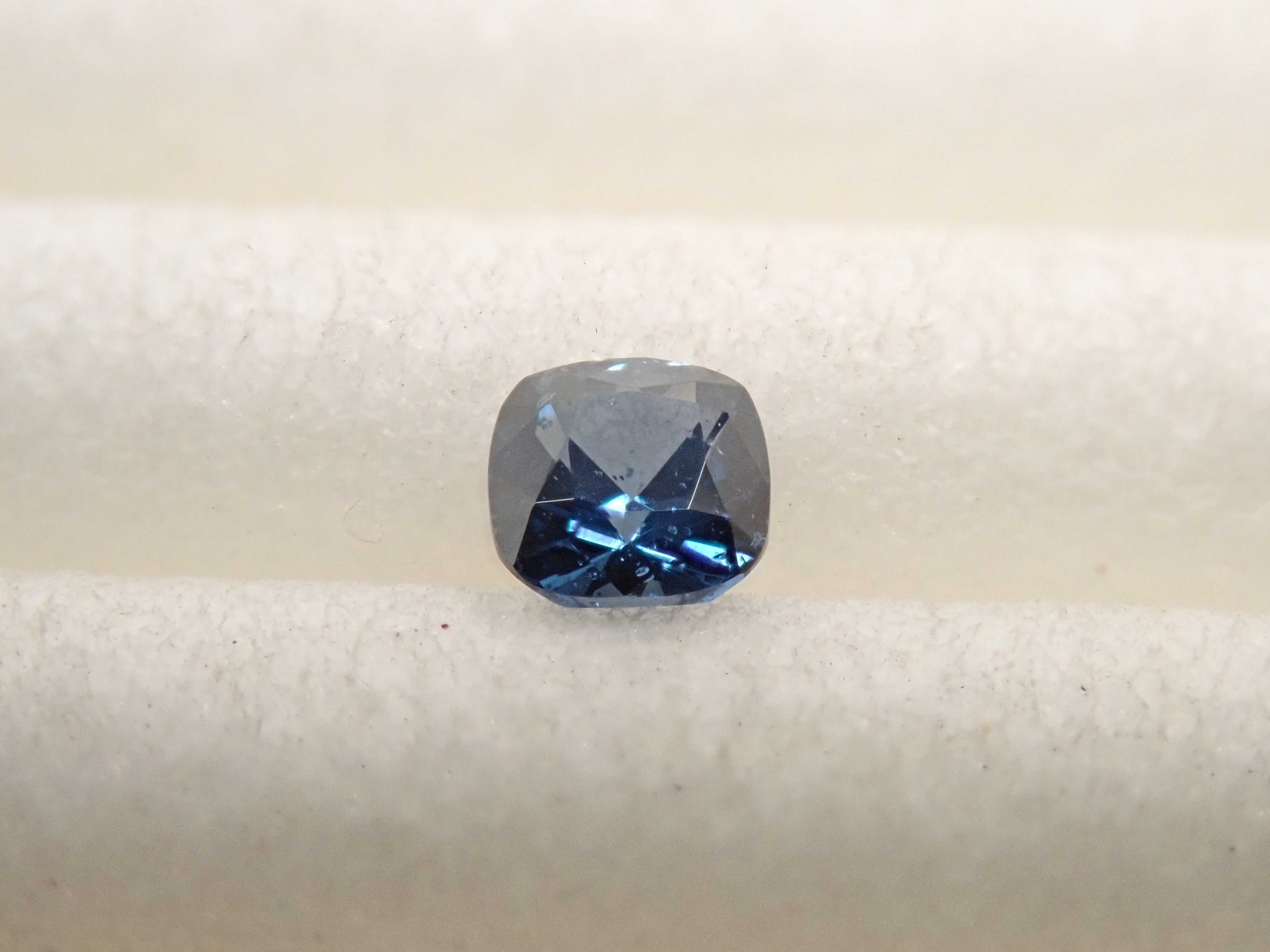 【12562396掲載】ガーナイト 0.095ctルース