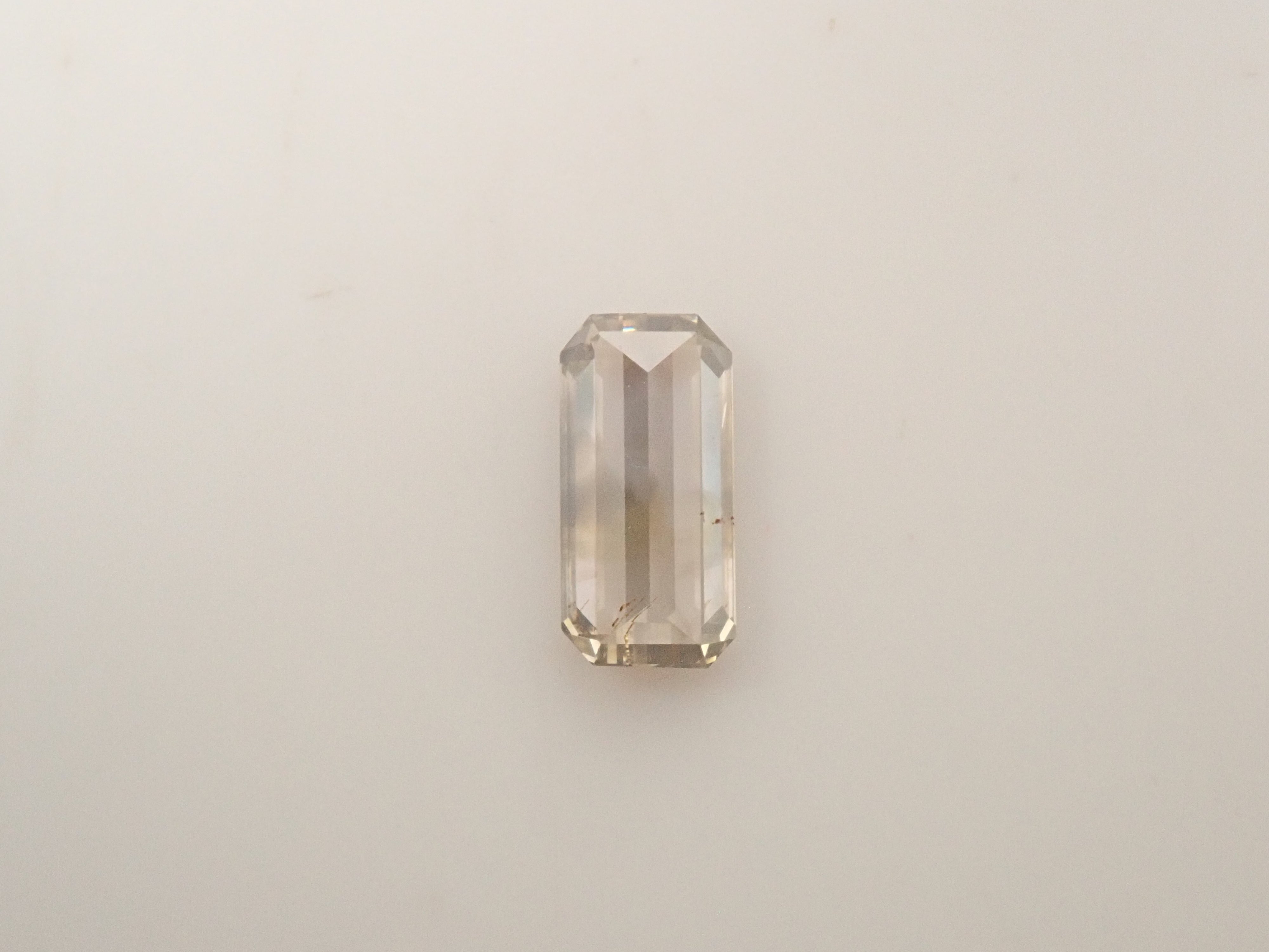 【32501863掲載】ブラウンダイヤモンド 0.554ctルース(UNDER S(LIGHT YELLOWISH BROWN), SI-2)