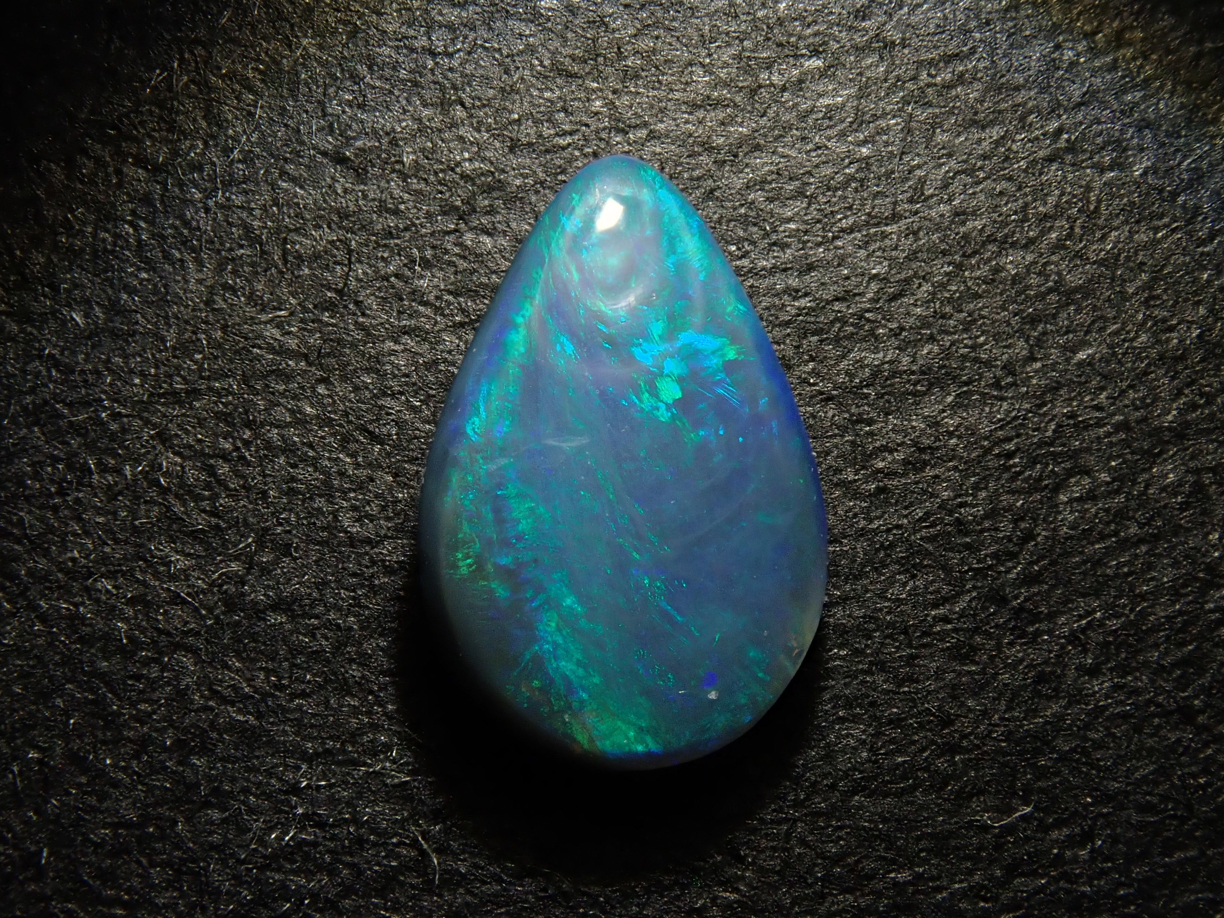 【12562554掲載】オーストラリア産ブラックオパール 0.329ctルース