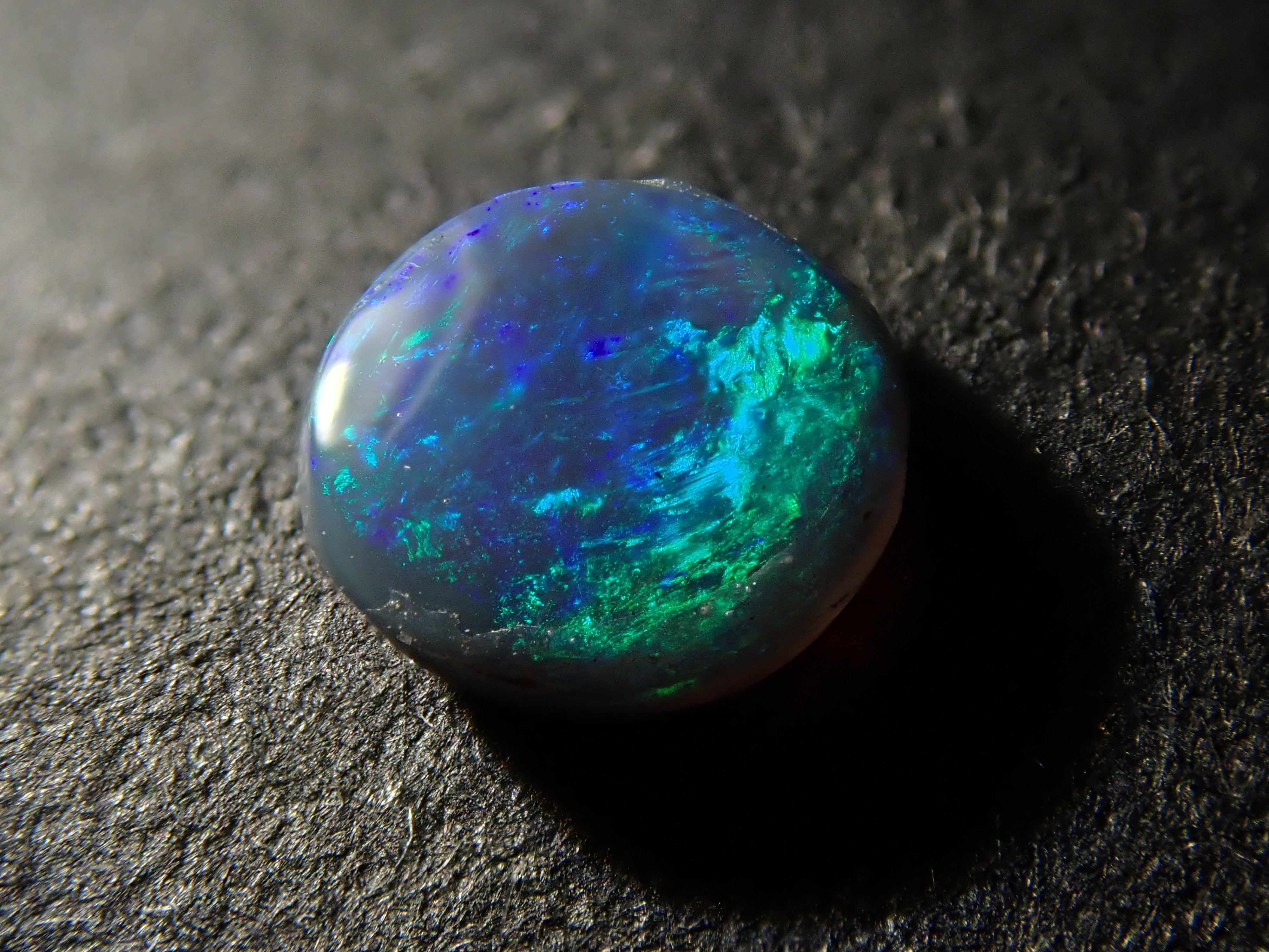 【12562555掲載】オーストラリア産ブラックオパール 0.248ctルース