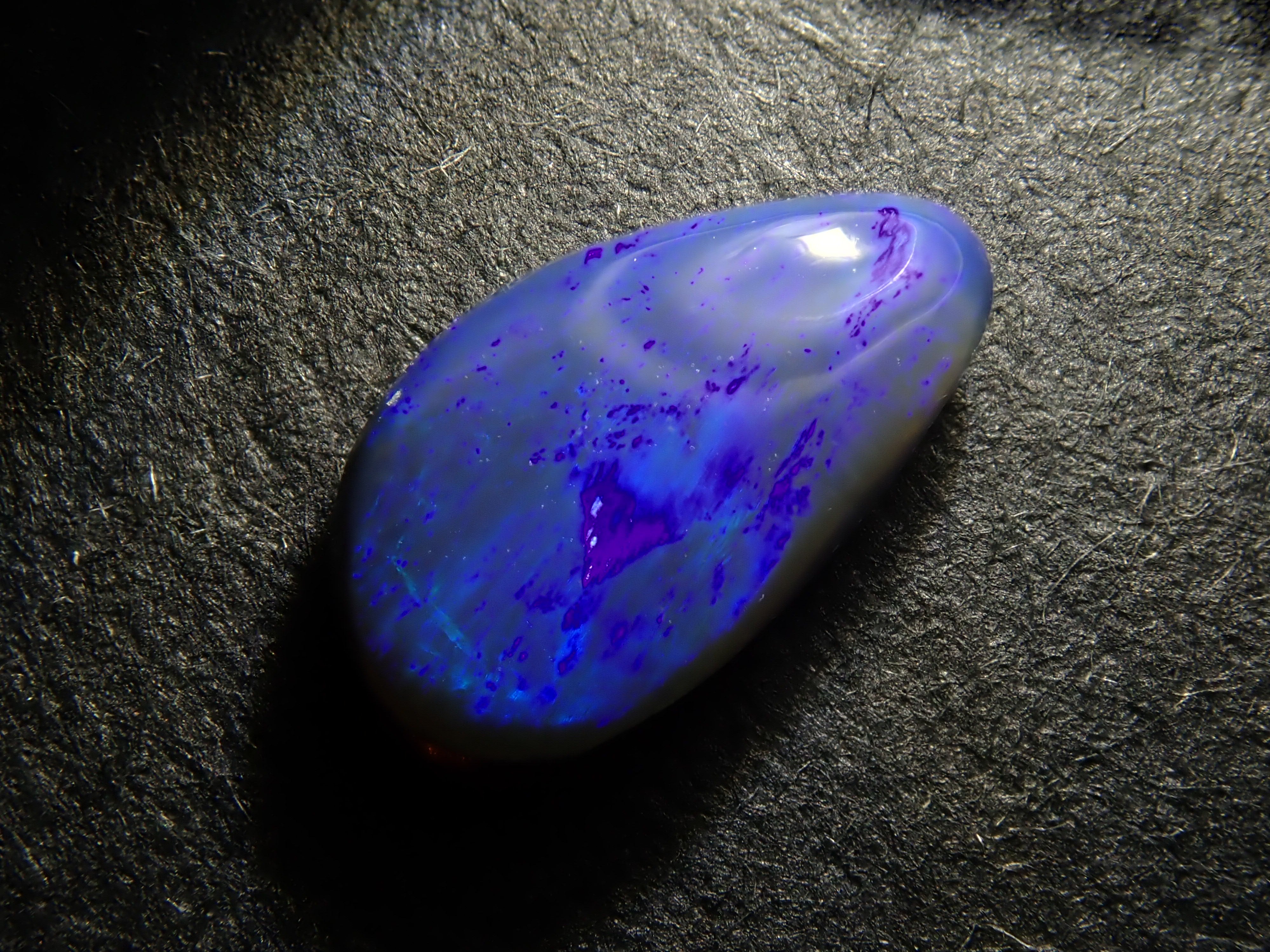 【12562557掲載】オーストラリア産ブラックオパール 0.439ctルース