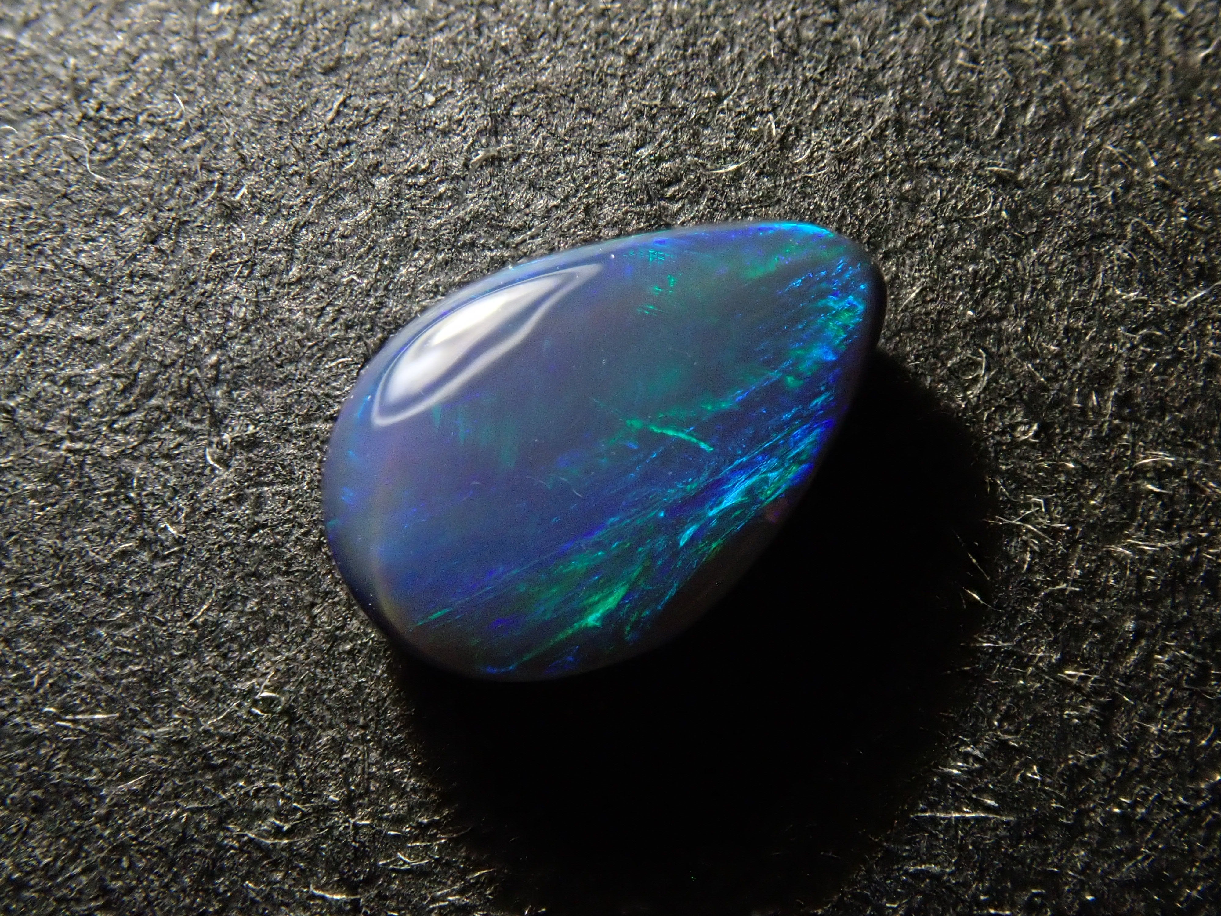 【12562559掲載】オーストラリア産ブラックオパール 0.232ctルース