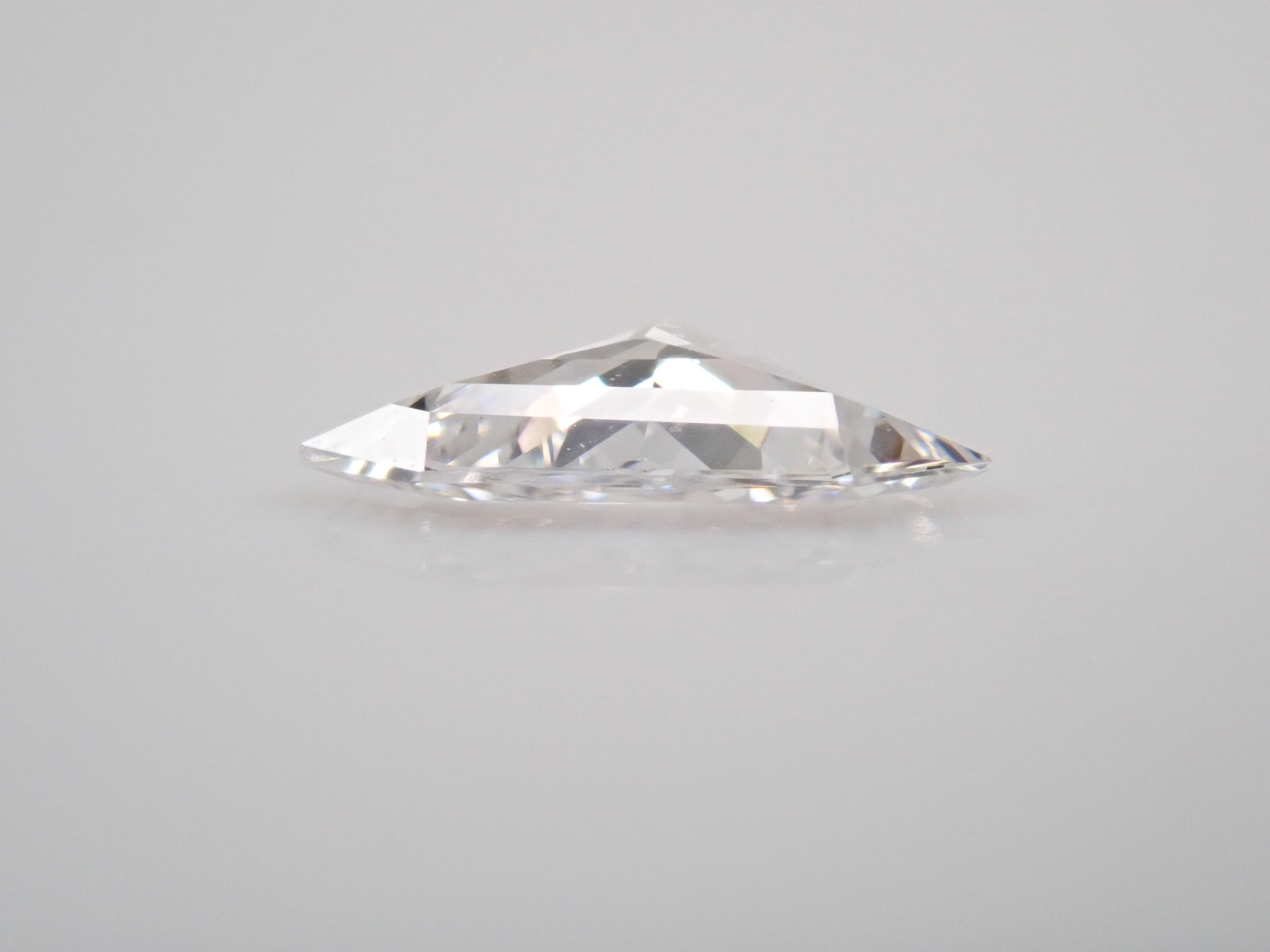 ダイヤモンド 0.320ctルース(D, VS2)