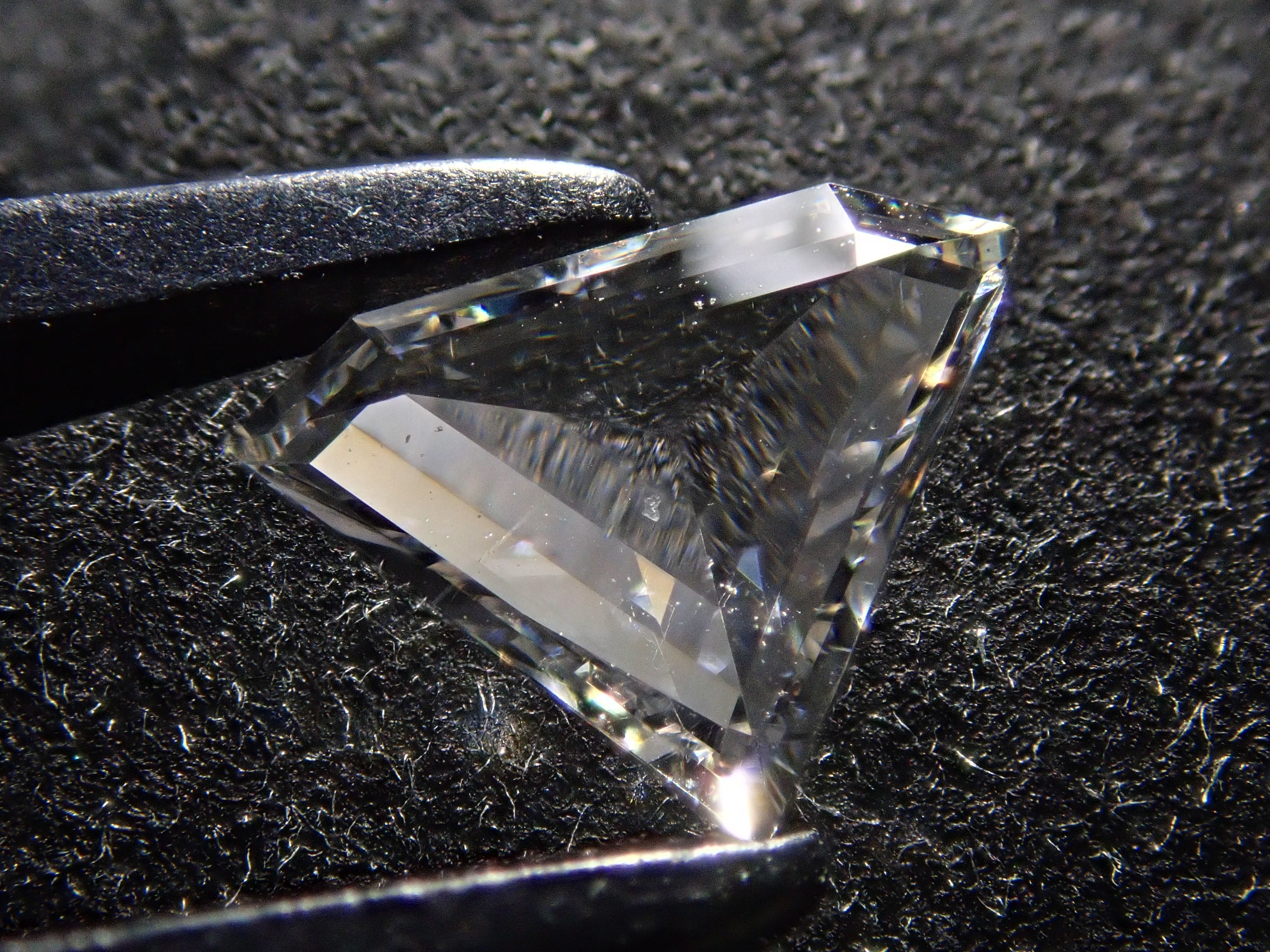 ダイヤモンド 0.320ctルース(D, VS2)