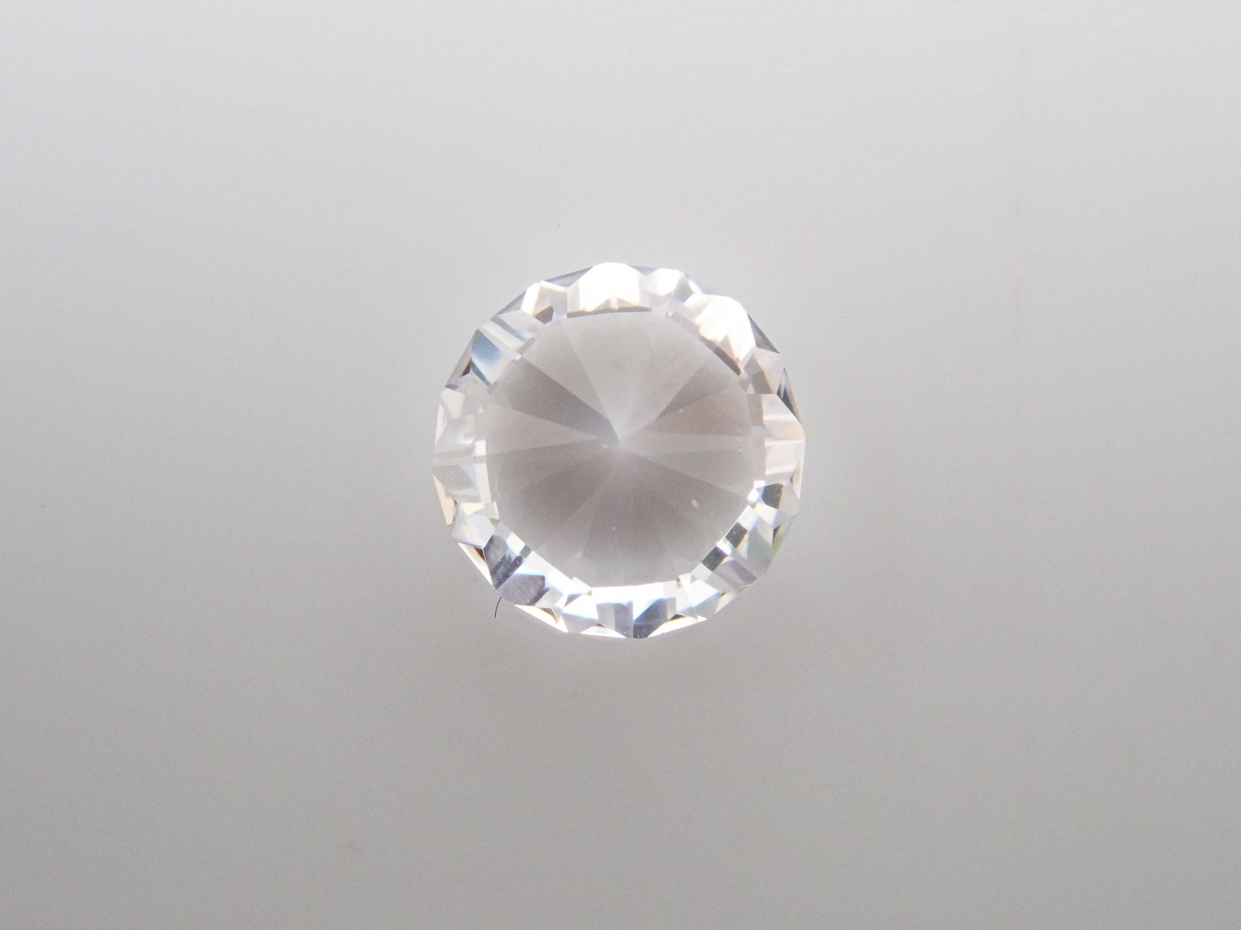 YAG(イットリウムアルミニウムガーネット) 1.171ctルース