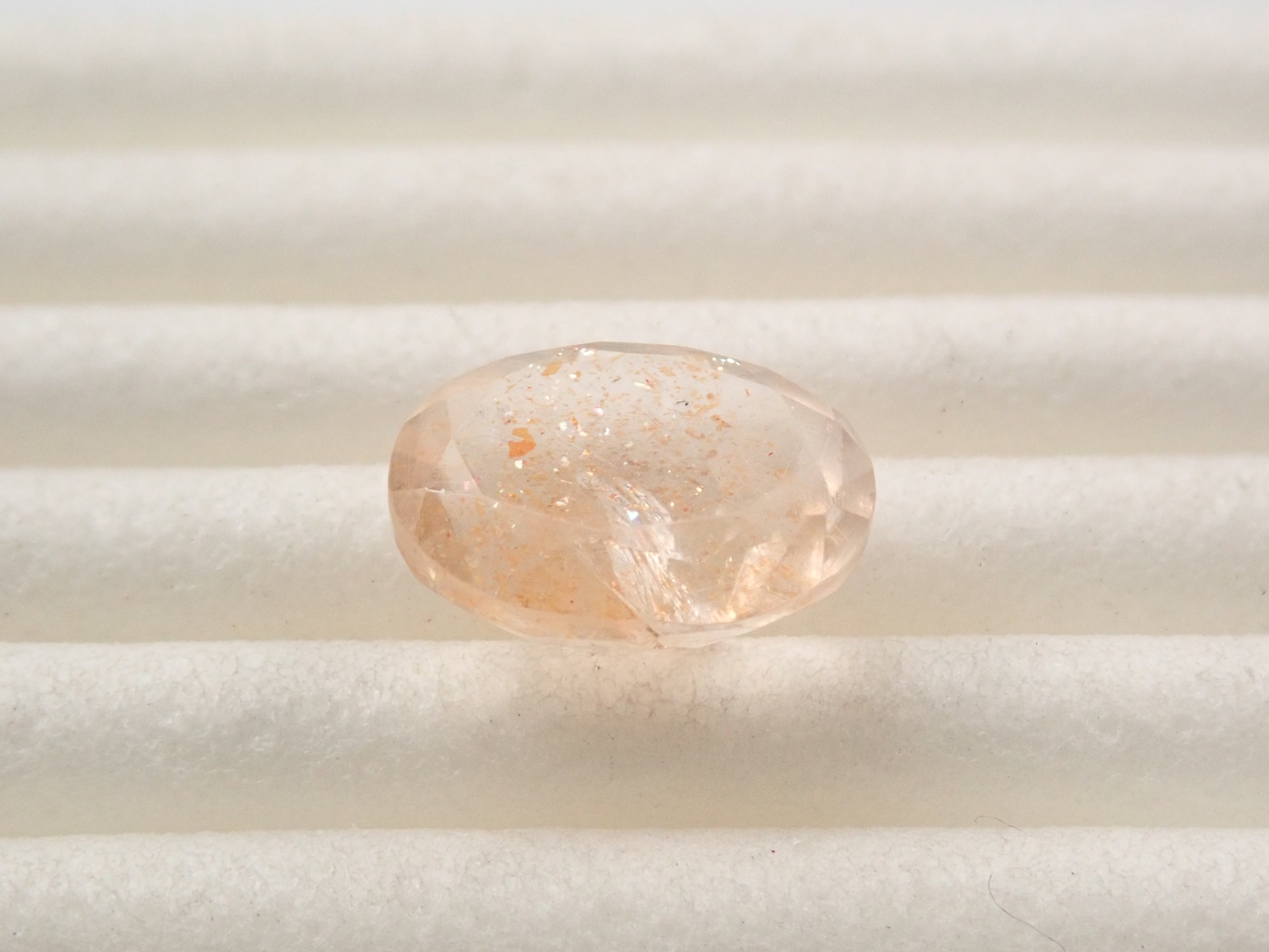 サンストーン(イリュージョンサンストーン) 1.934ctルース