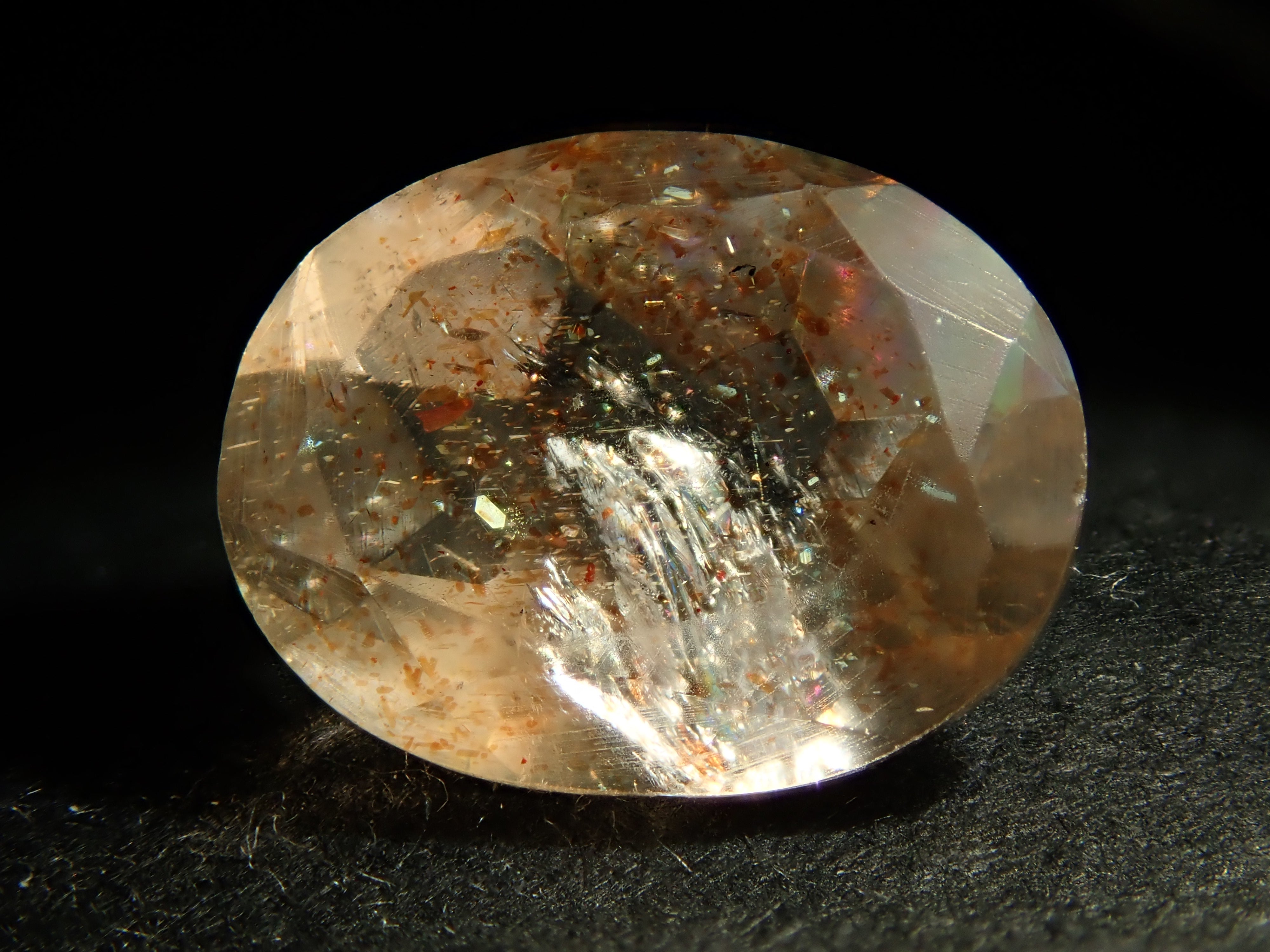 サンストーン(イリュージョンサンストーン) 1.934ctルース