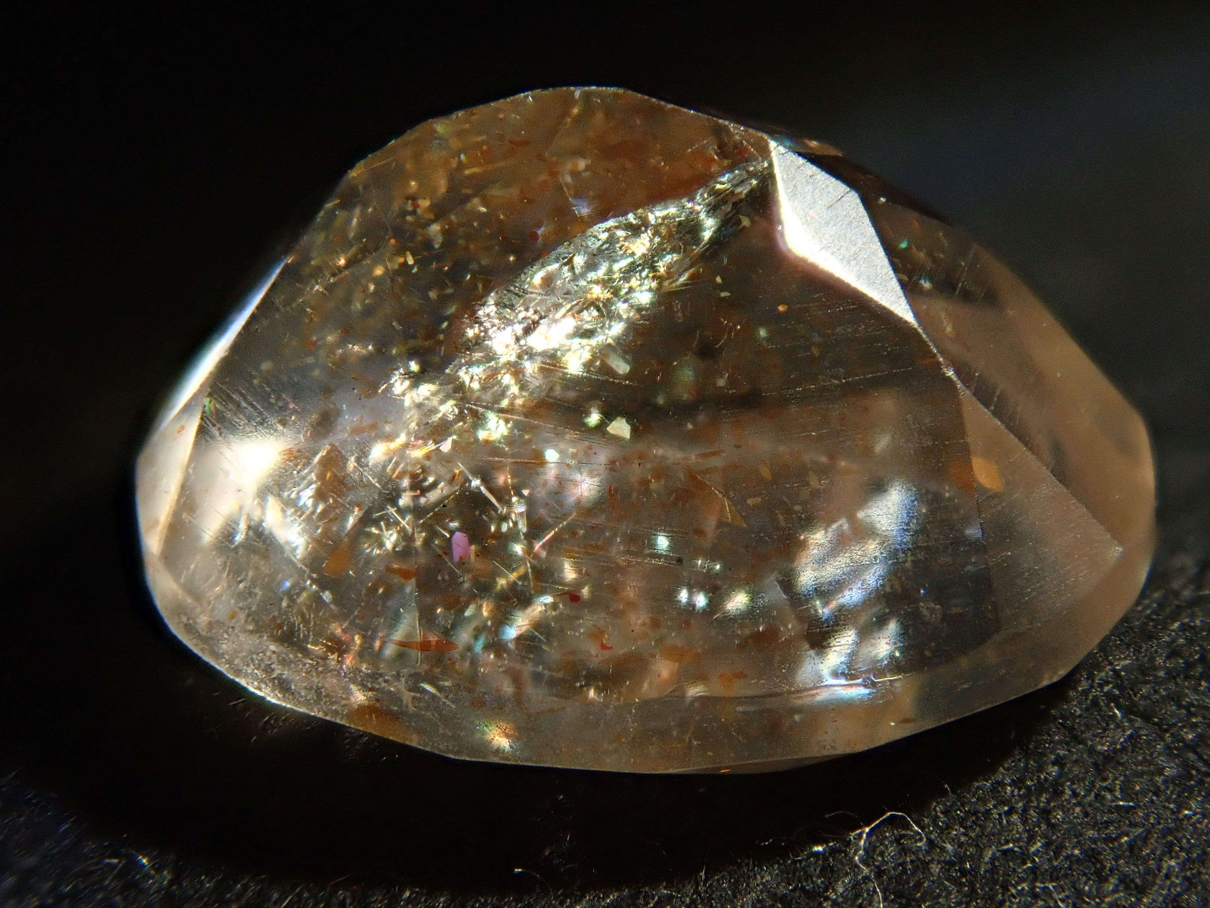 サンストーン(イリュージョンサンストーン) 1.934ctルース