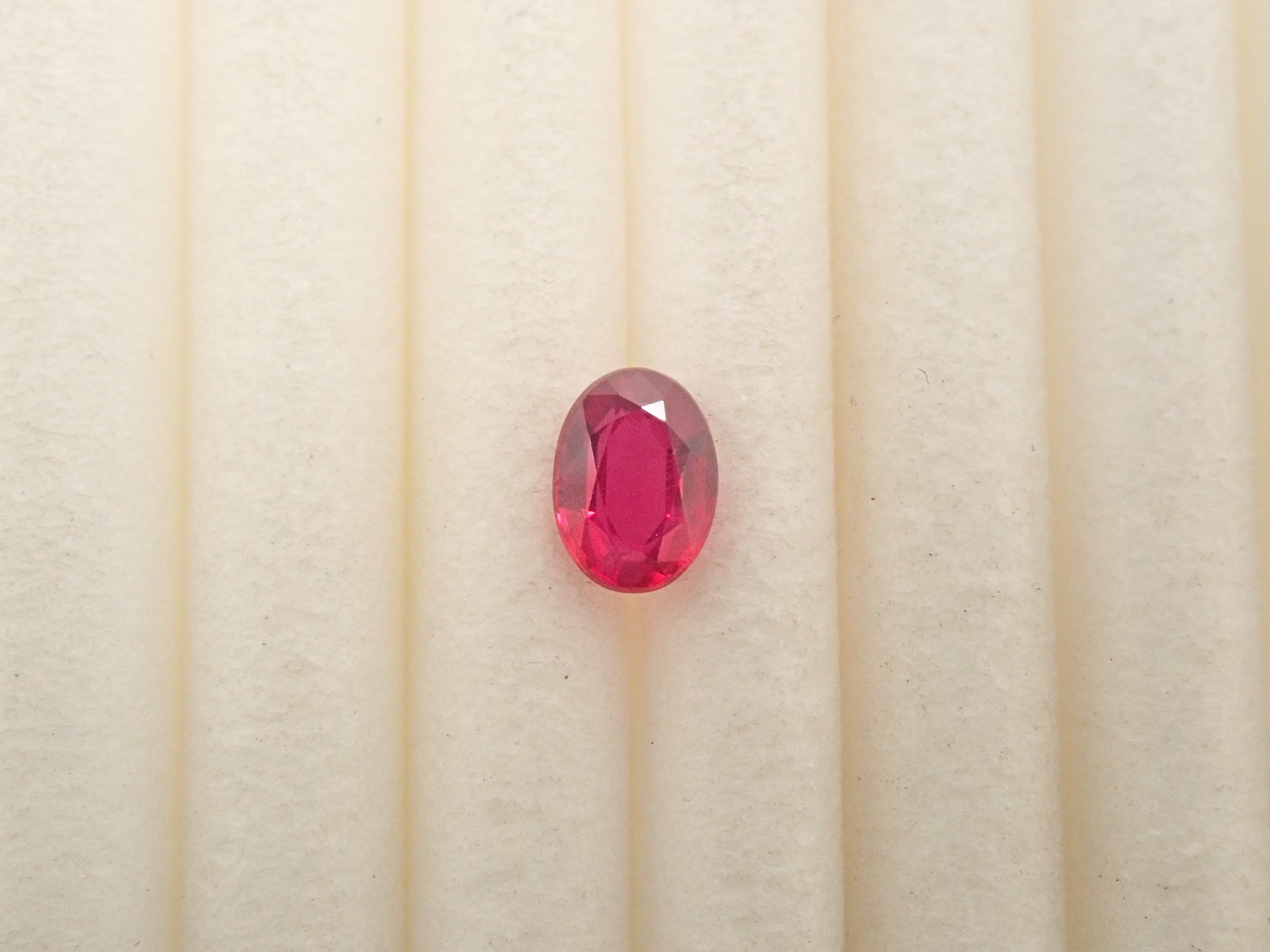 【12562684掲載】非加熱ピジョンブラッドルビー 0.260ctルース