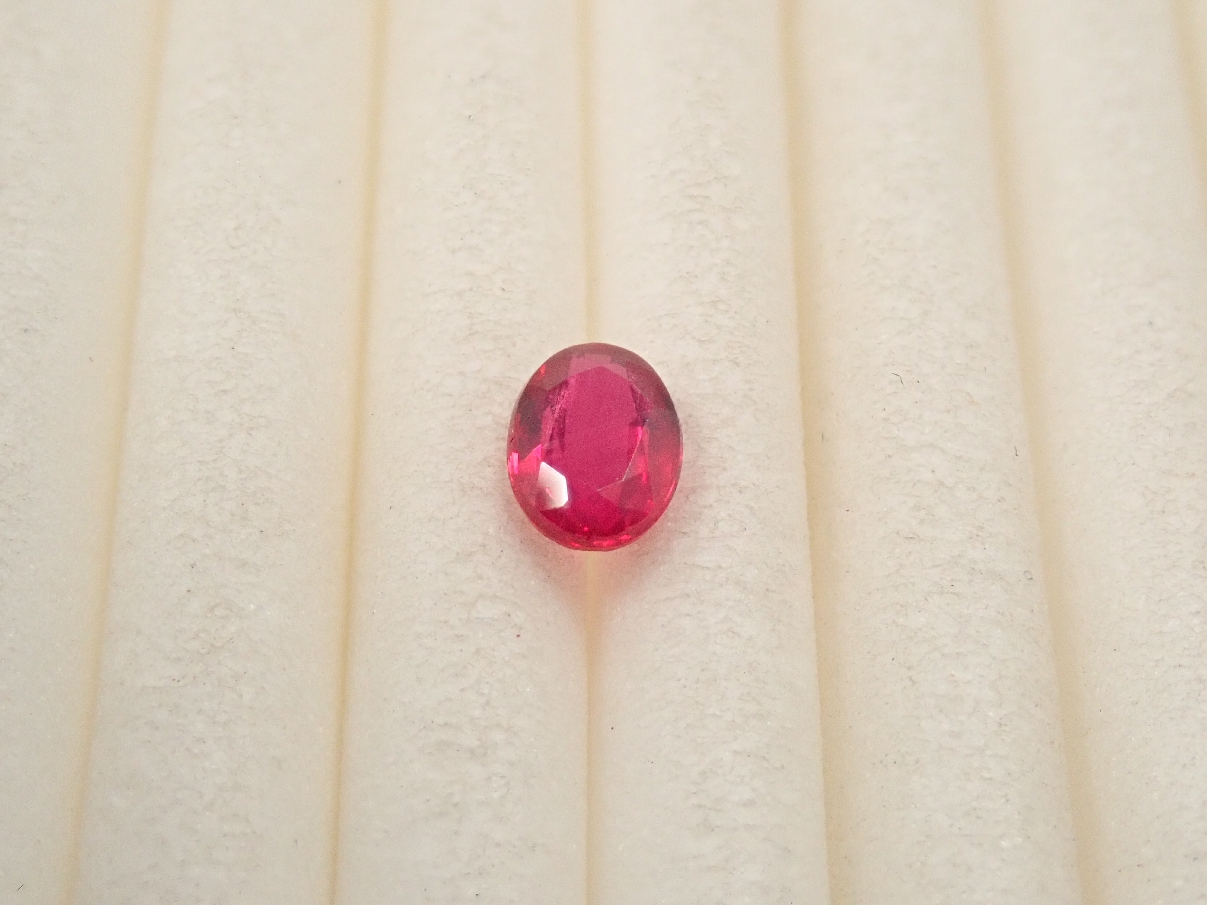 【12562684掲載】非加熱ピジョンブラッドルビー 0.260ctルース