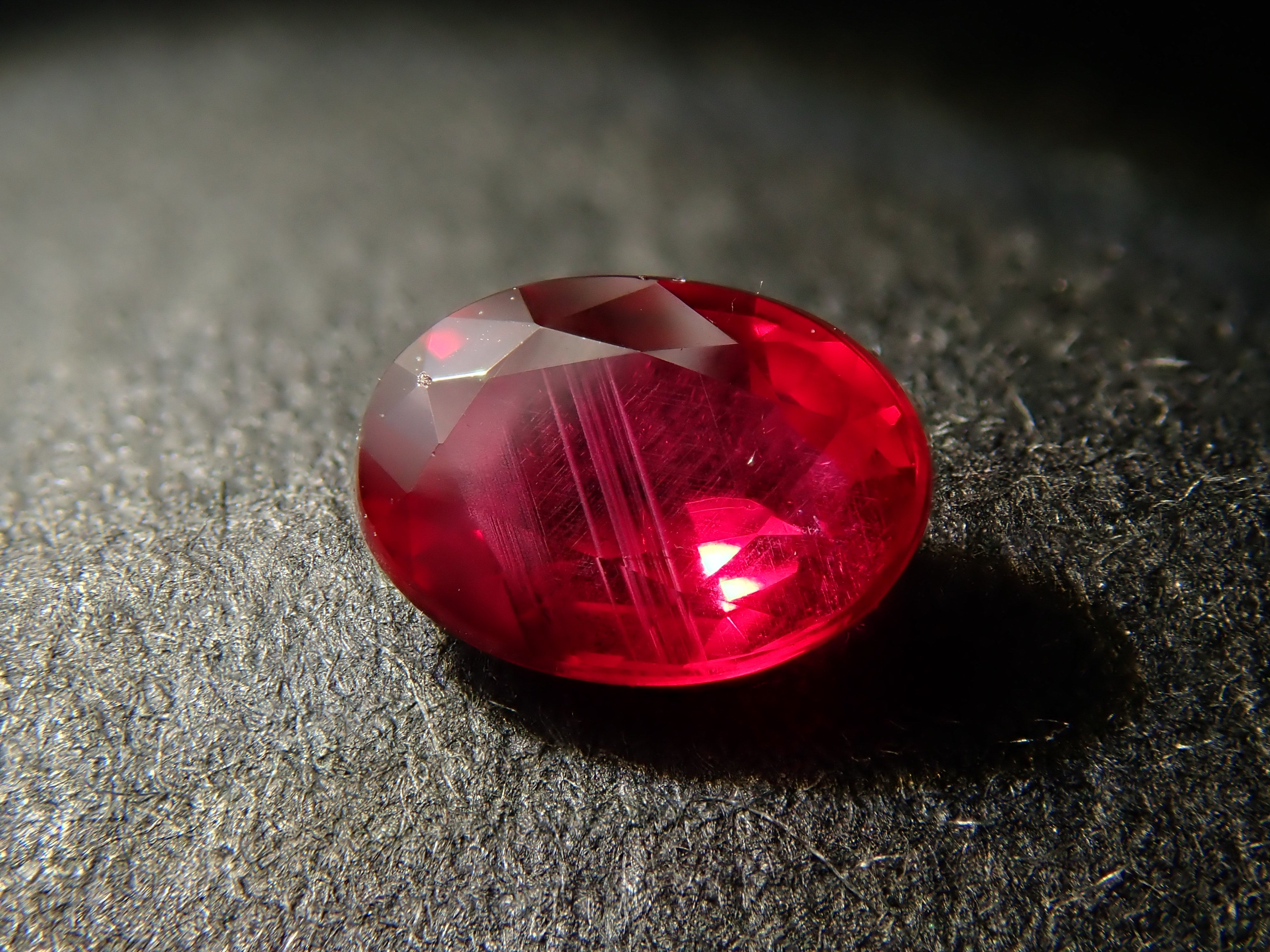 【12562684掲載】非加熱ピジョンブラッドルビー 0.260ctルース