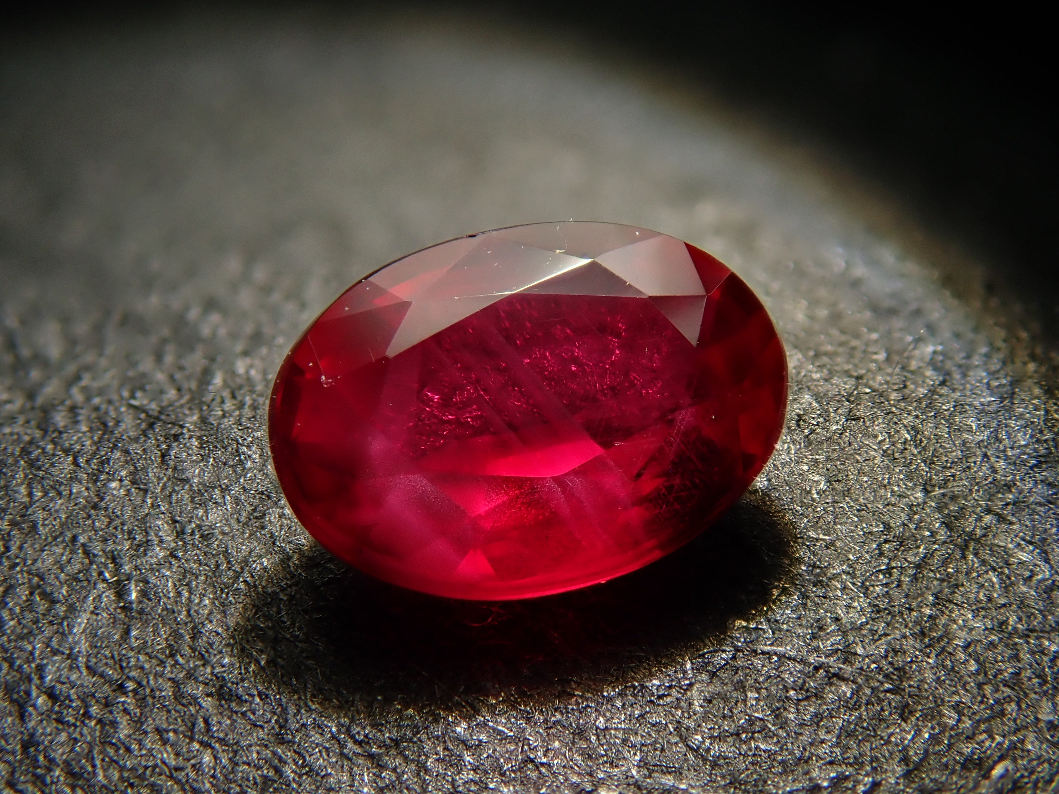 【12562684掲載】非加熱ピジョンブラッドルビー 0.260ctルース