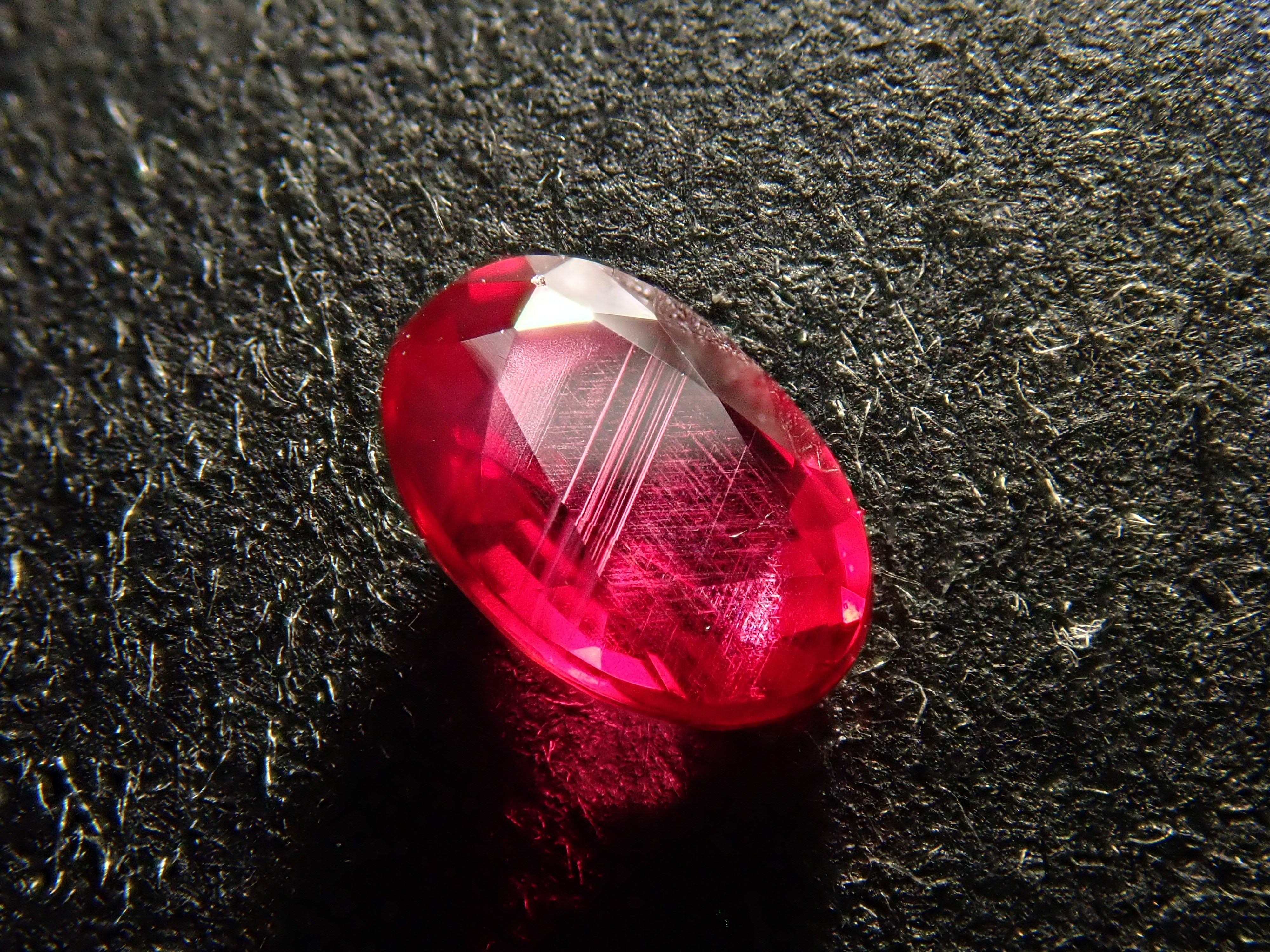 【12562684掲載】非加熱ピジョンブラッドルビー 0.260ctルース