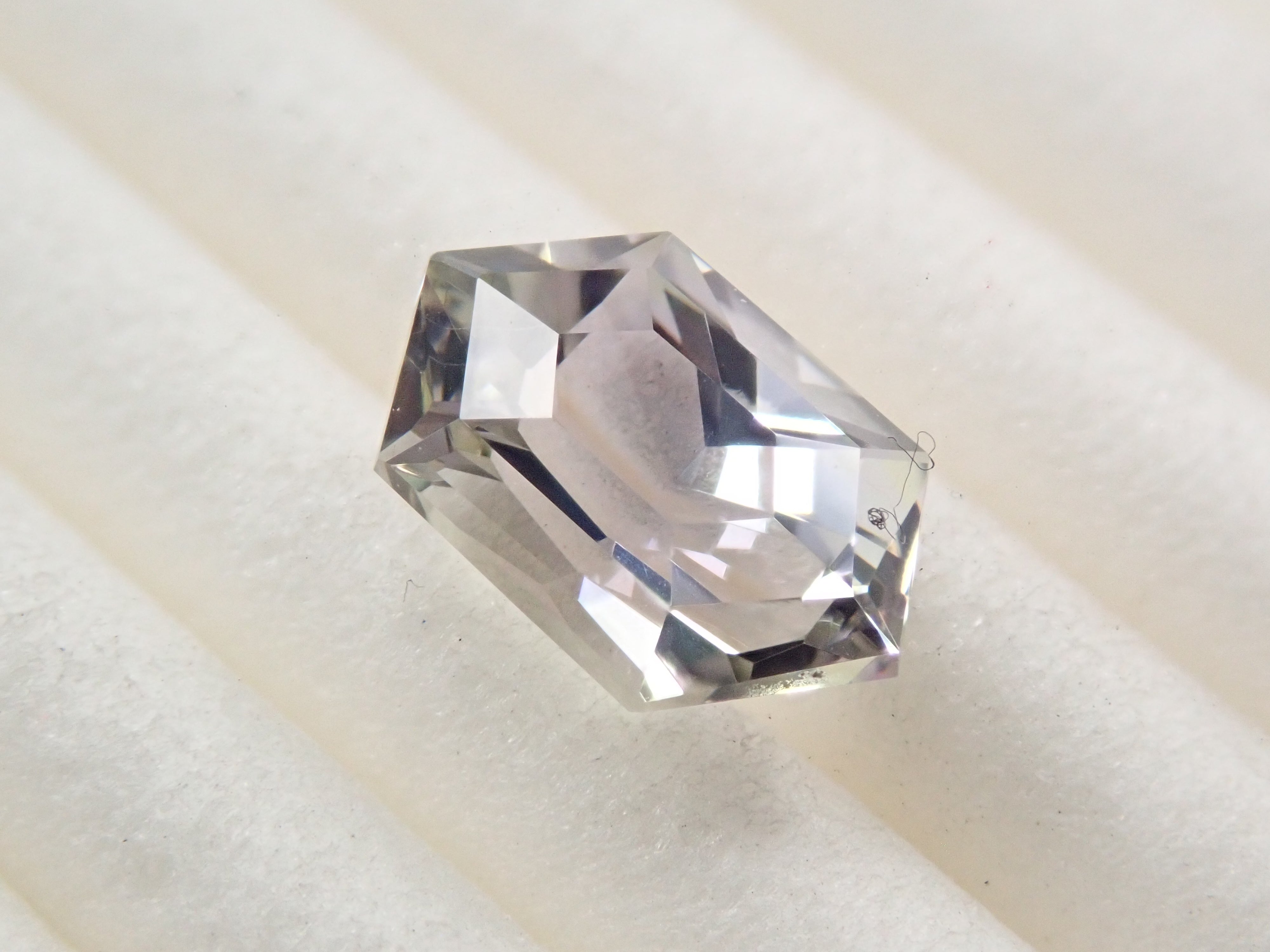 ゾイサイト 1.290ctルース