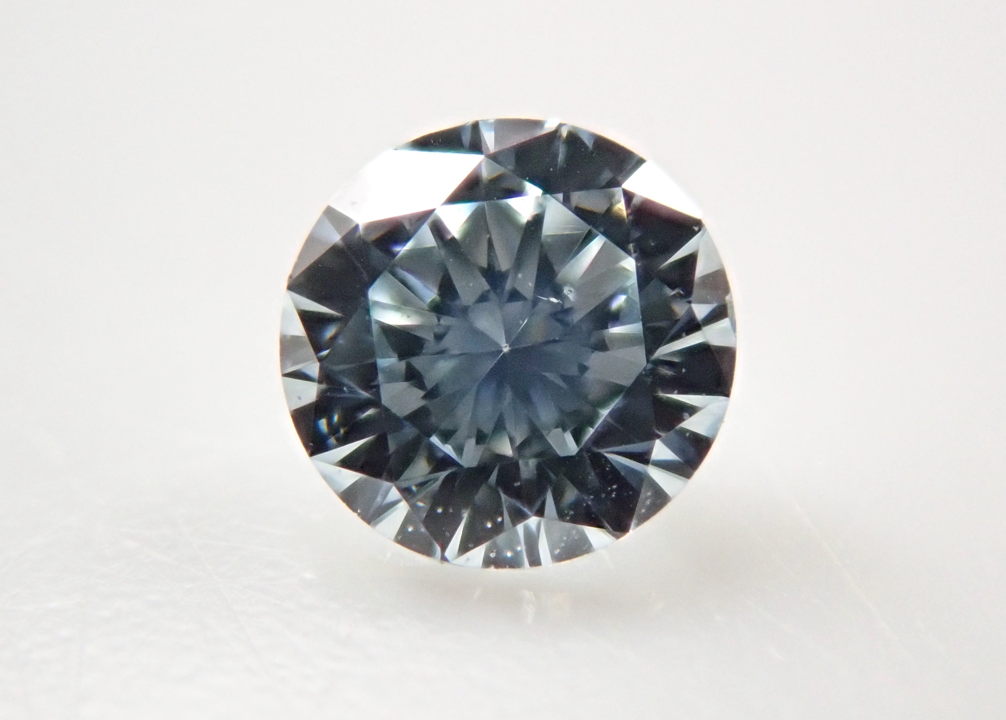 アイスブルーダイヤモンド 3.0mm/0.090ctルース(Undetermined) GIA