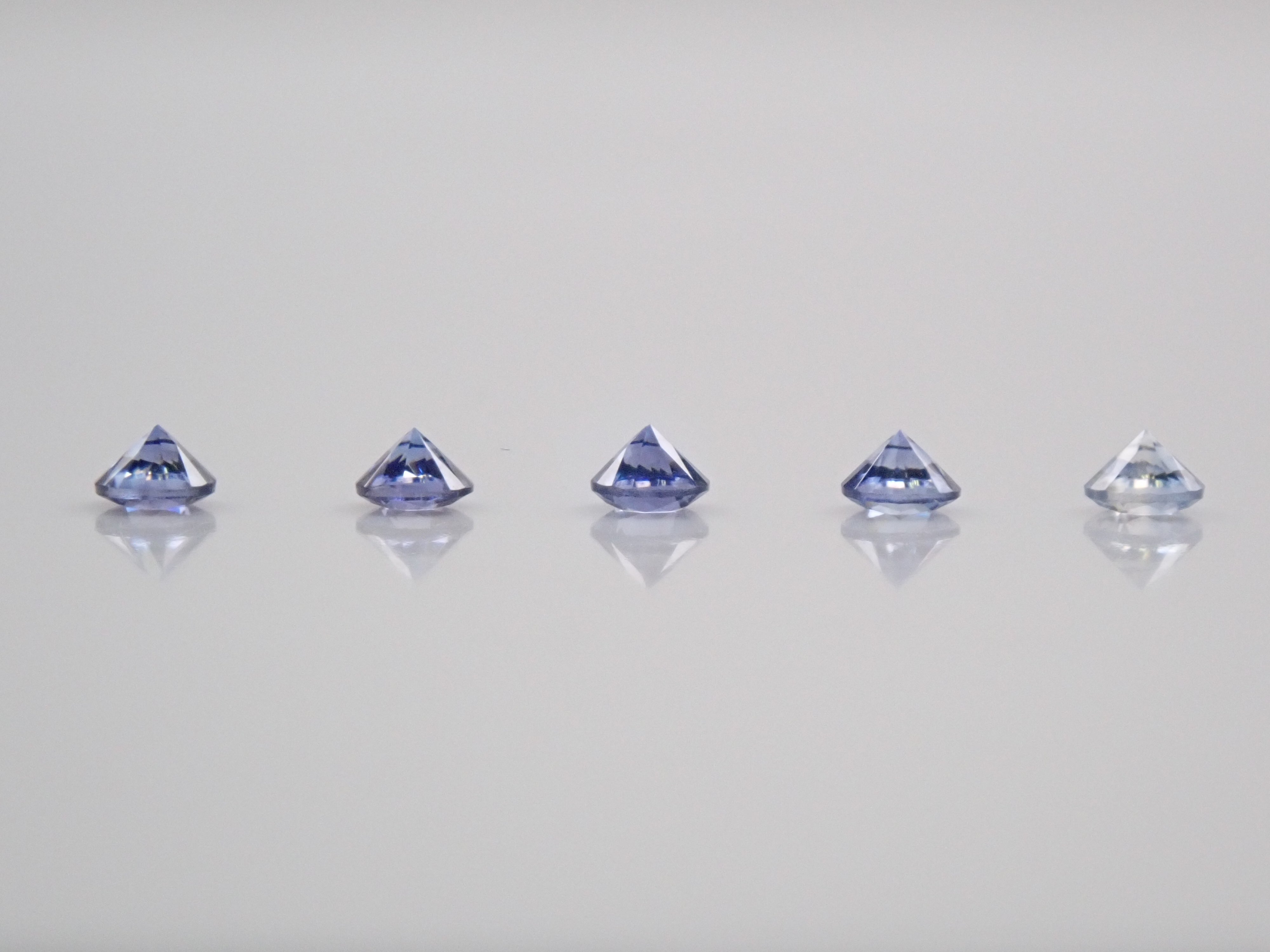 ベニトアイト 2.2mm/0.270ctルース(グラデーションセット)