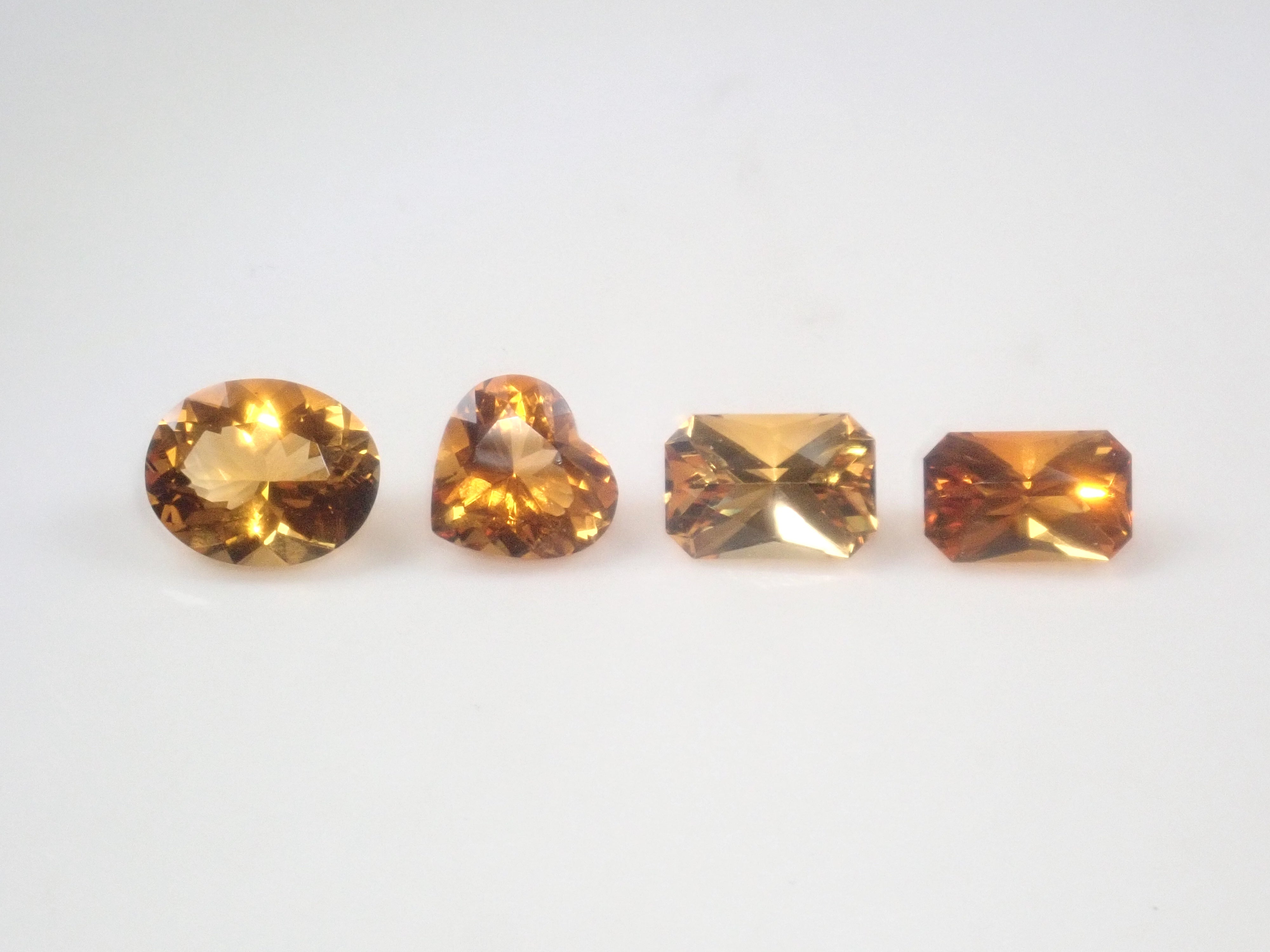 【4/18 22時販売】《限定10石》甲州貴石切子plusthree「暁」アメトリンが当たるジェムガチャ《複数購入割引有》