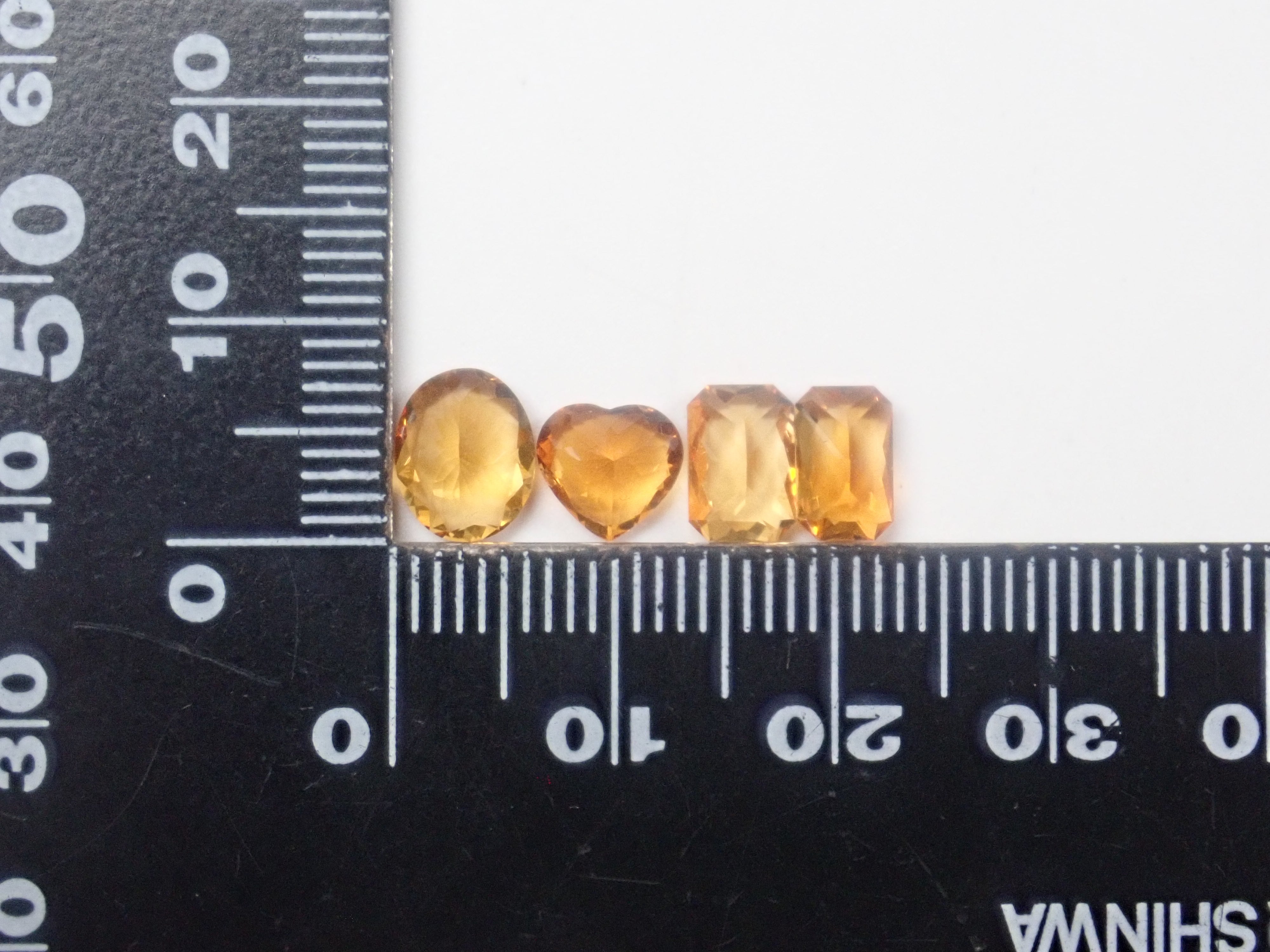 【4/18 22時販売】《限定10石》甲州貴石切子plusthree「暁」アメトリンが当たるジェムガチャ《複数購入割引有》