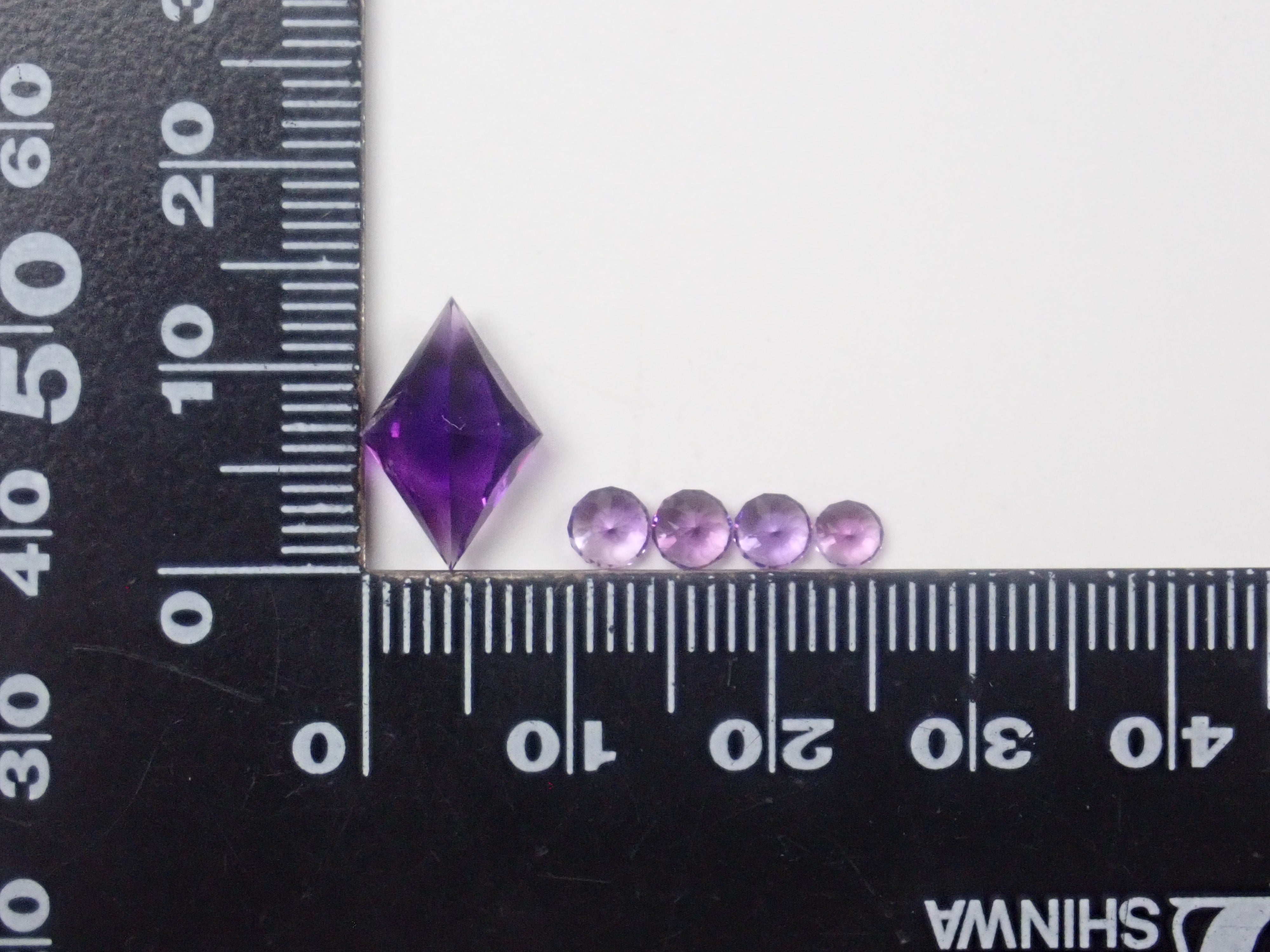 【4/18 22時販売】《限定10石》甲州貴石切子plusthree「暁」アメトリンが当たるジェムガチャ《複数購入割引有》