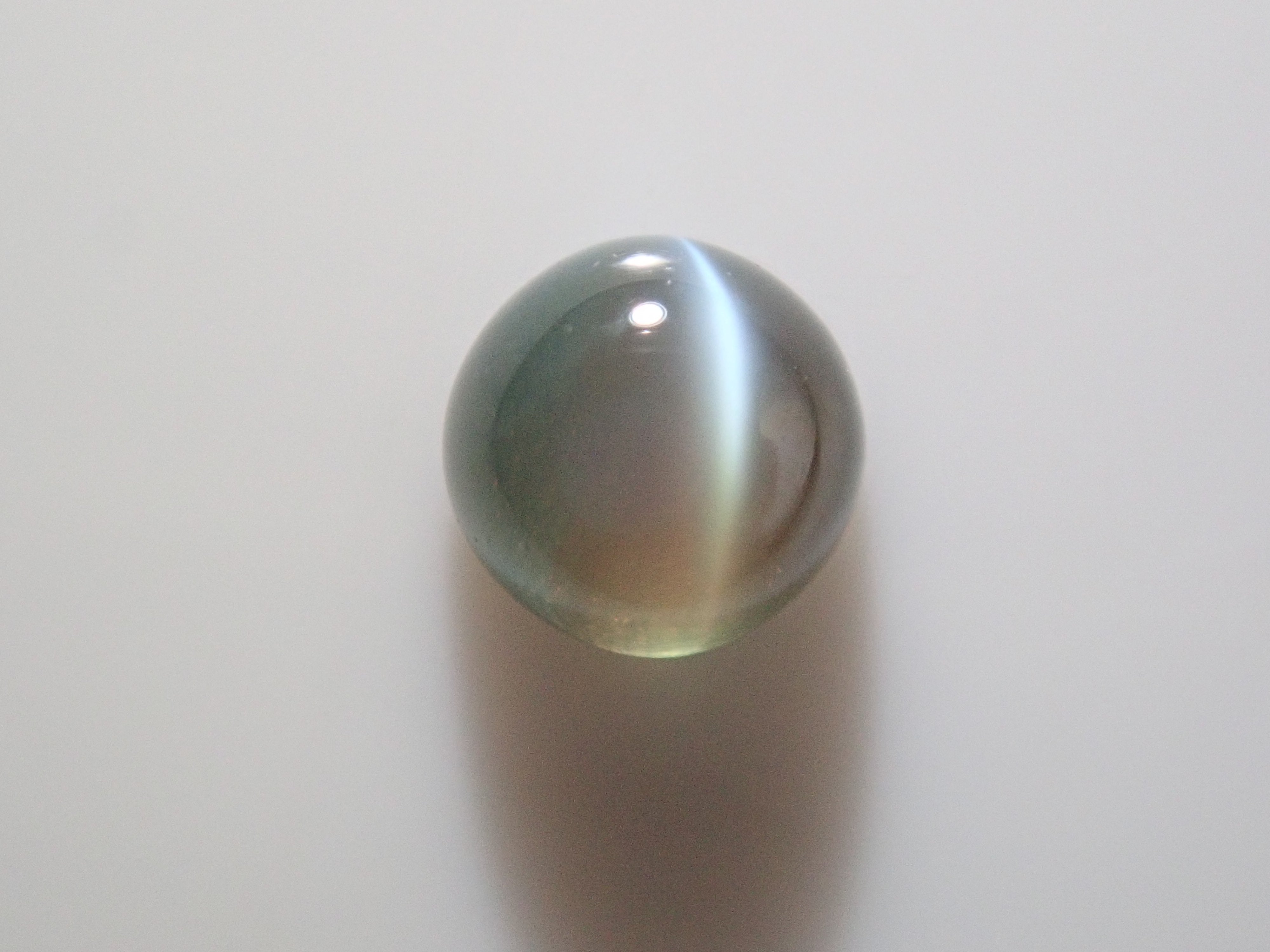 【12562659掲載】ブラジル産アレキサンドライトキャッツアイ 0.111ctルース