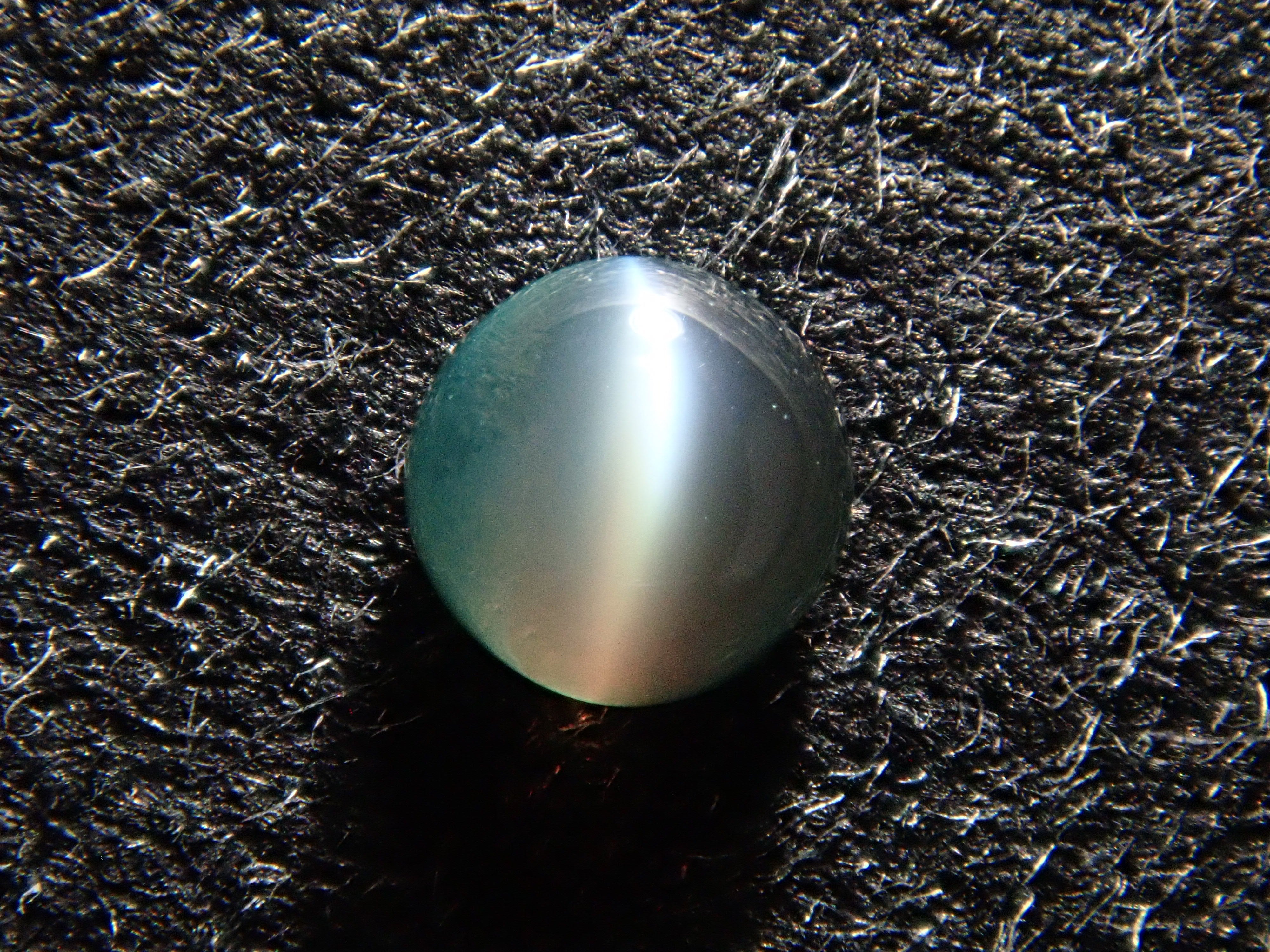 【12562659掲載】ブラジル産アレキサンドライトキャッツアイ 0.111ctルース