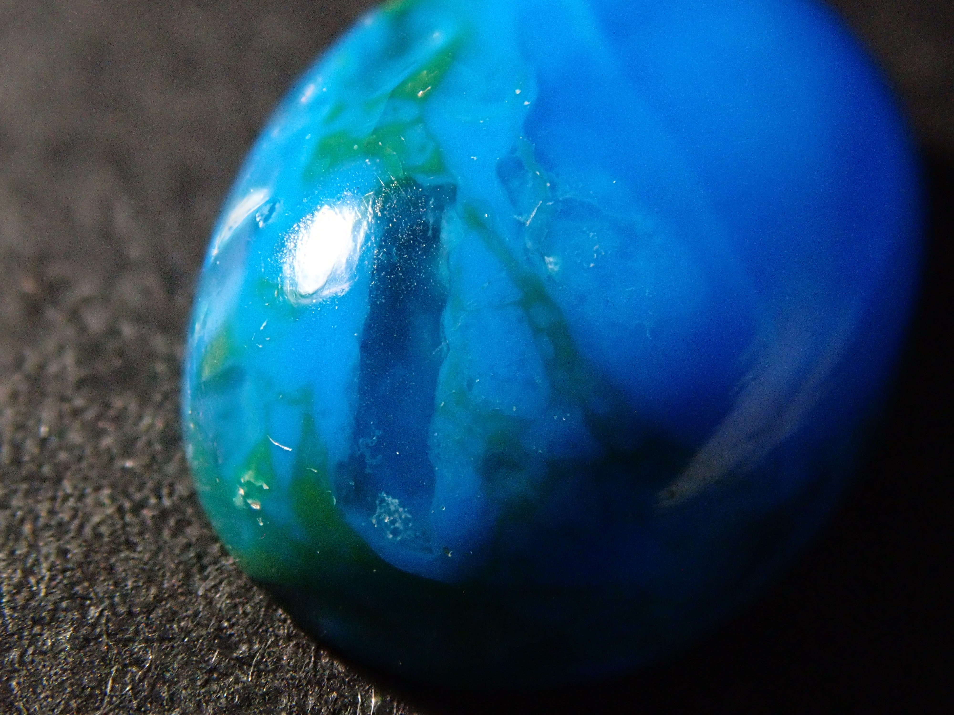 【12562646掲載】ペルー産バイカラーブルーオパール 2.707ctルース