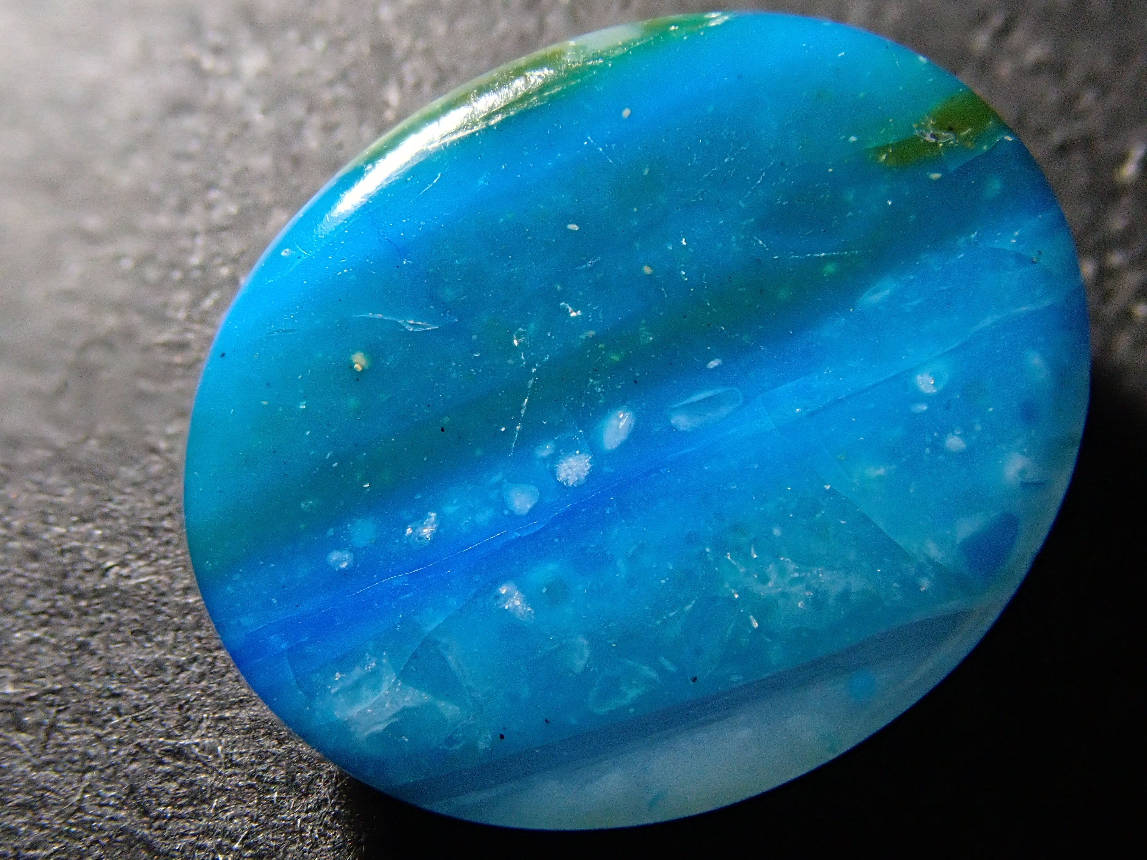 【12562647掲載】ペルー産バイカラーブルーオパール 3.757ctルース