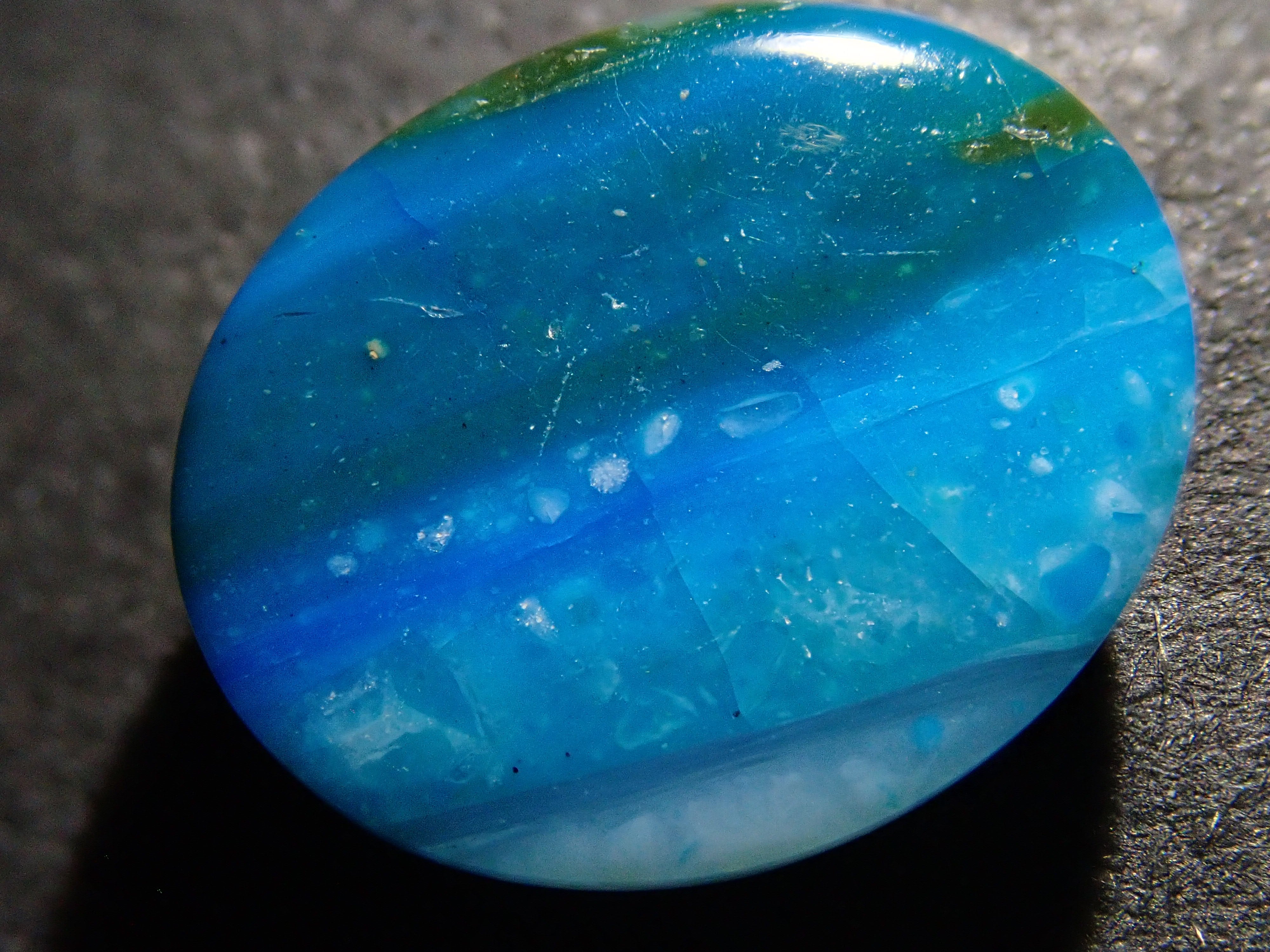 【12562647掲載】ペルー産バイカラーブルーオパール 3.757ctルース