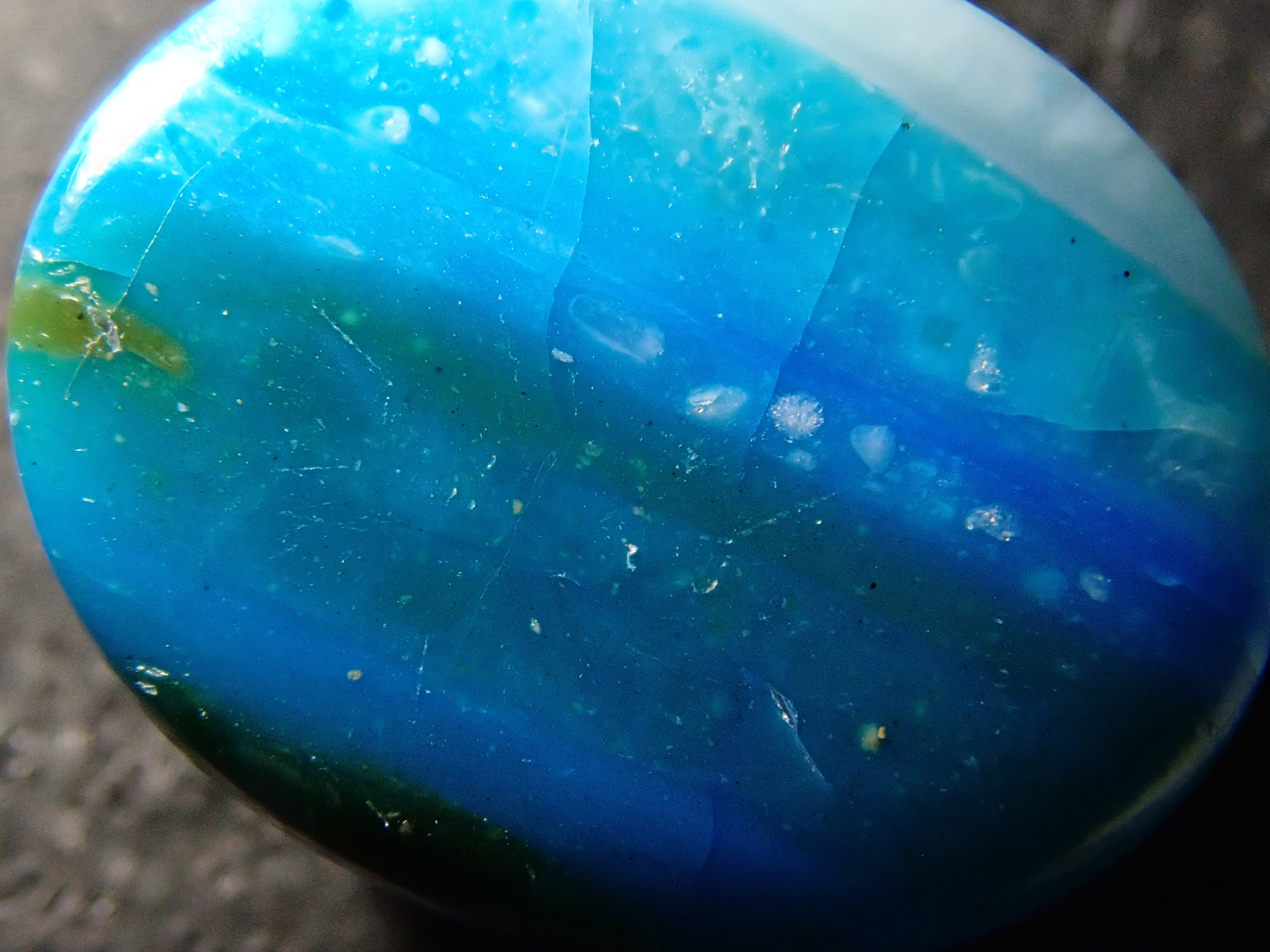 【12562647掲載】ペルー産バイカラーブルーオパール 3.757ctルース