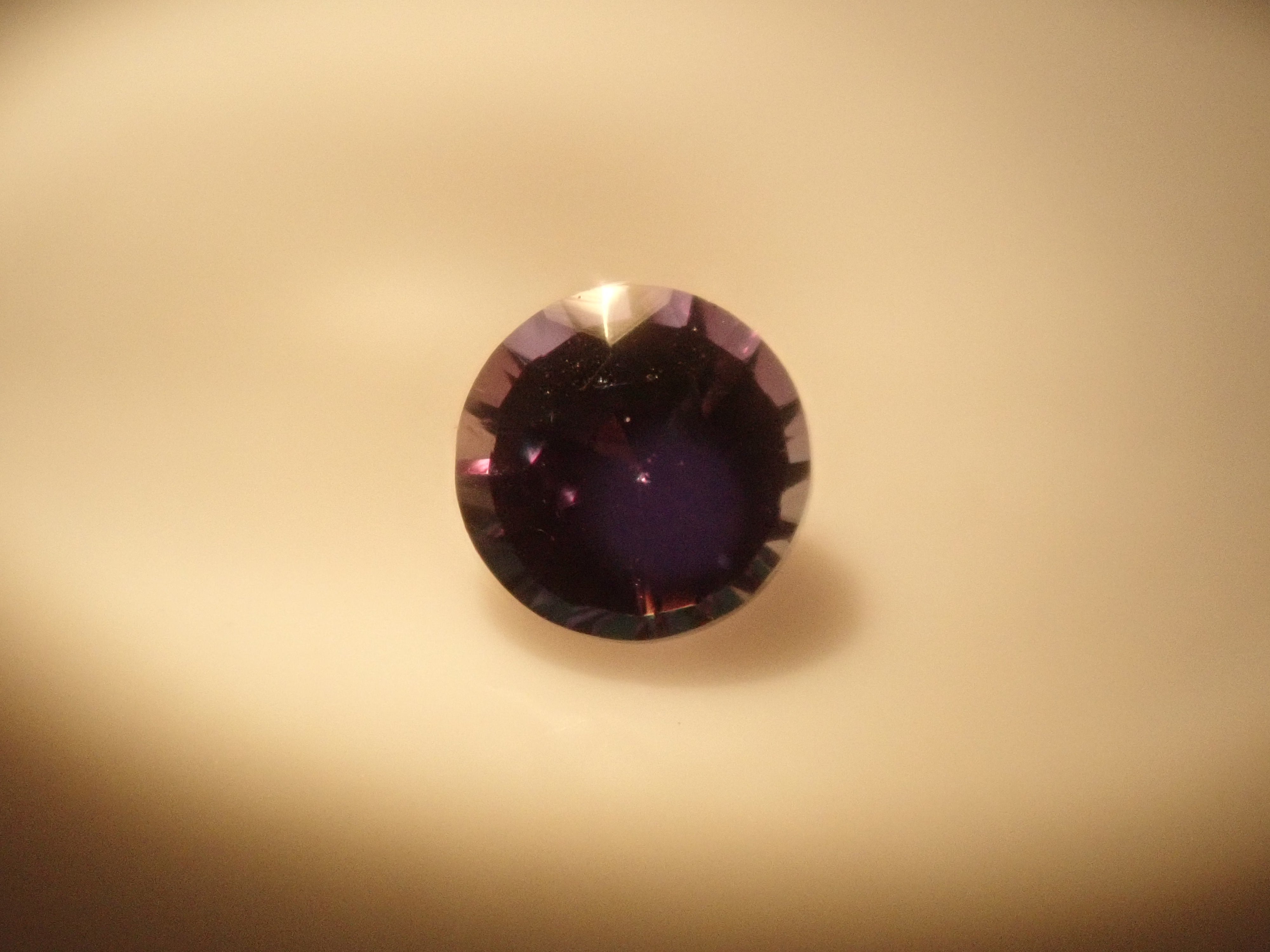 【4/10 22時販売】ブラジル産アレキサンドライト 2.7mm/0.105ctルース