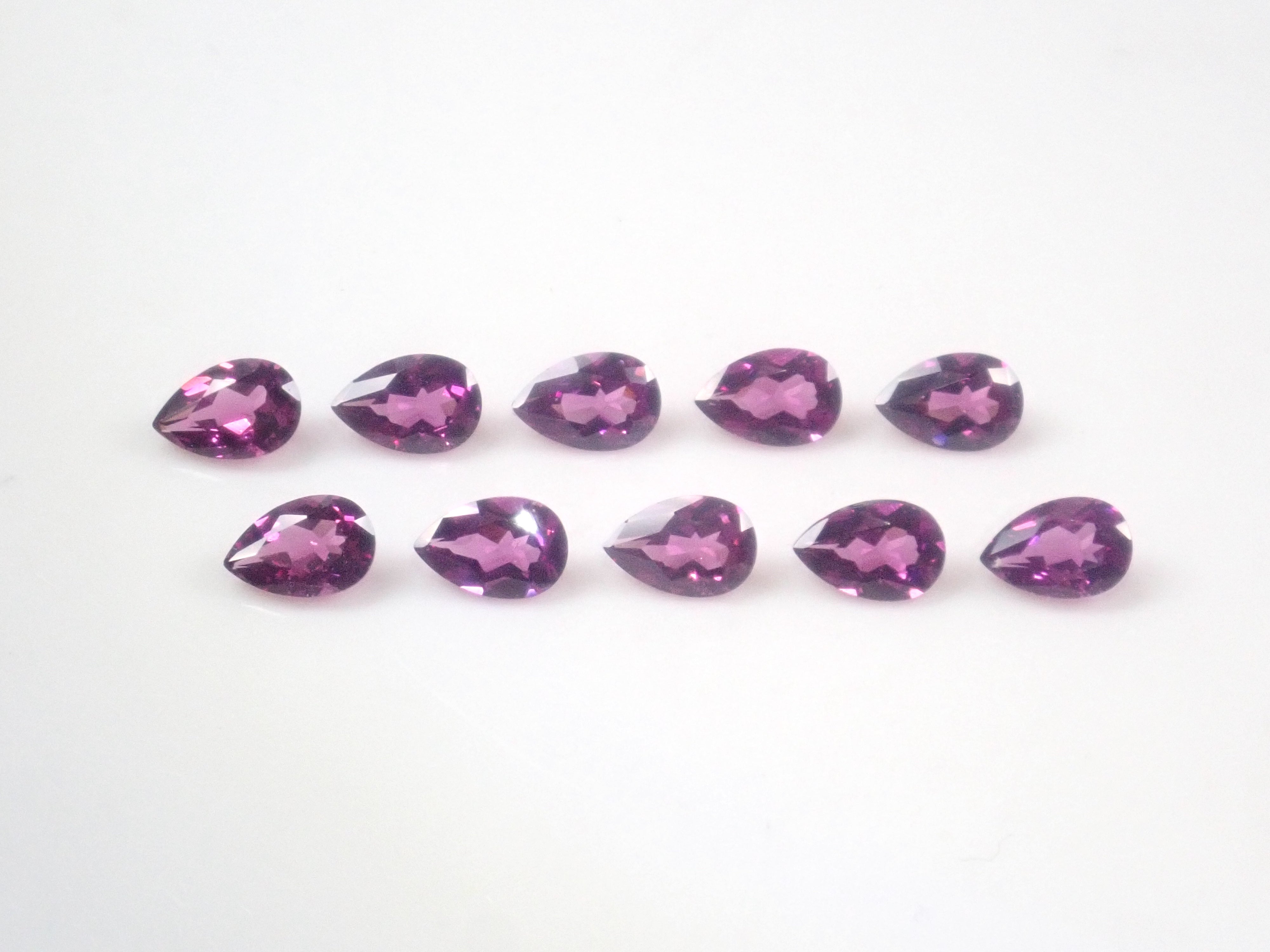 【4/17 22時販売】《限定10石》モザンビーク産グレープガーネット1石ルース(6×4mm,ペアシェイプカット)《複数購入割引有》