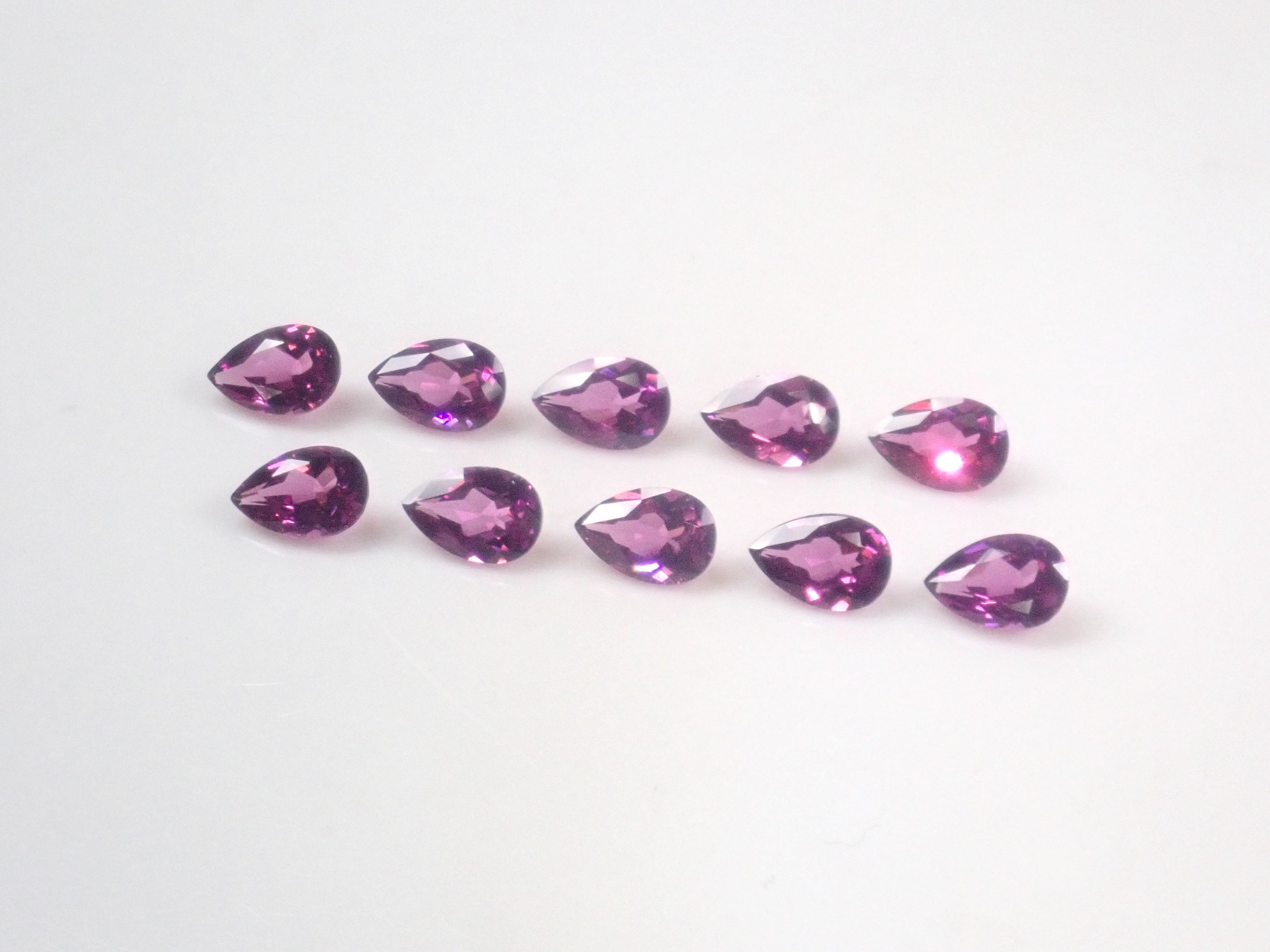 【4/17 22時販売】《限定10石》モザンビーク産グレープガーネット1石ルース(6×4mm,ペアシェイプカット)《複数購入割引有》