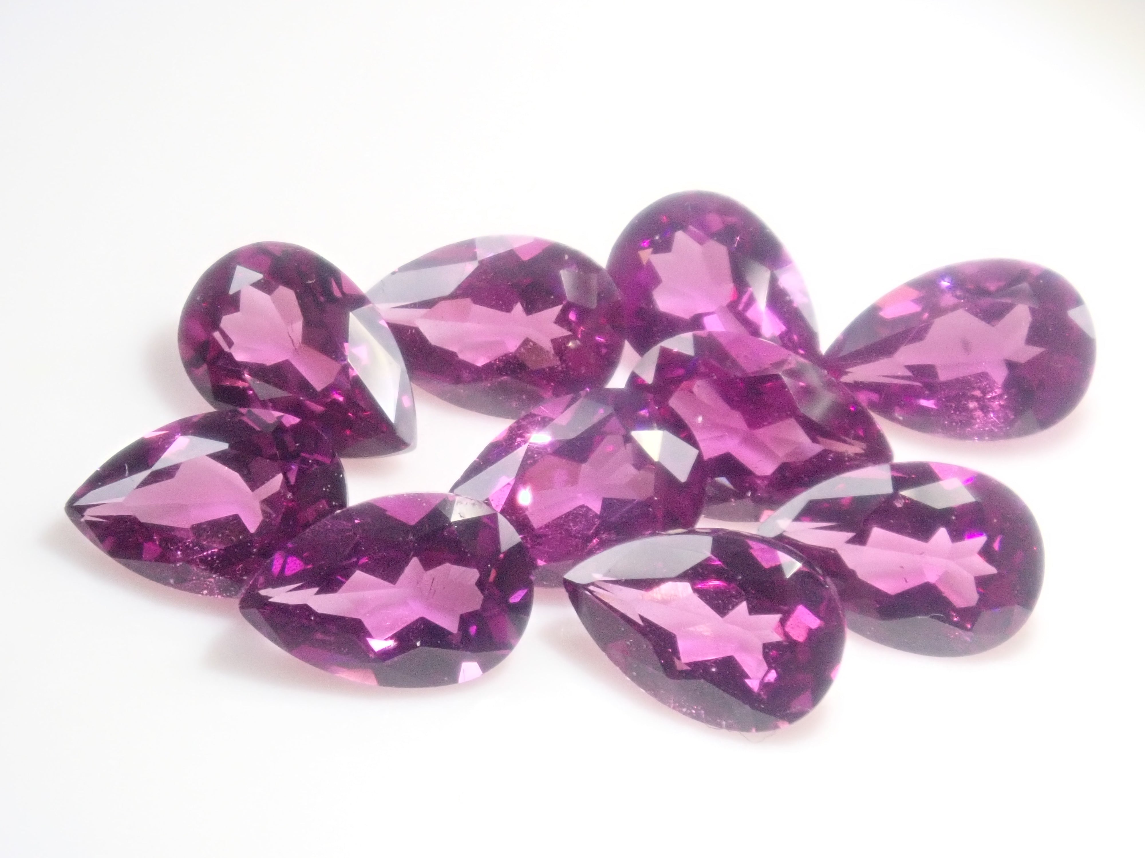 【4/17 22時販売】《限定10石》モザンビーク産グレープガーネット1石ルース(6×4mm,ペアシェイプカット)《複数購入割引有》