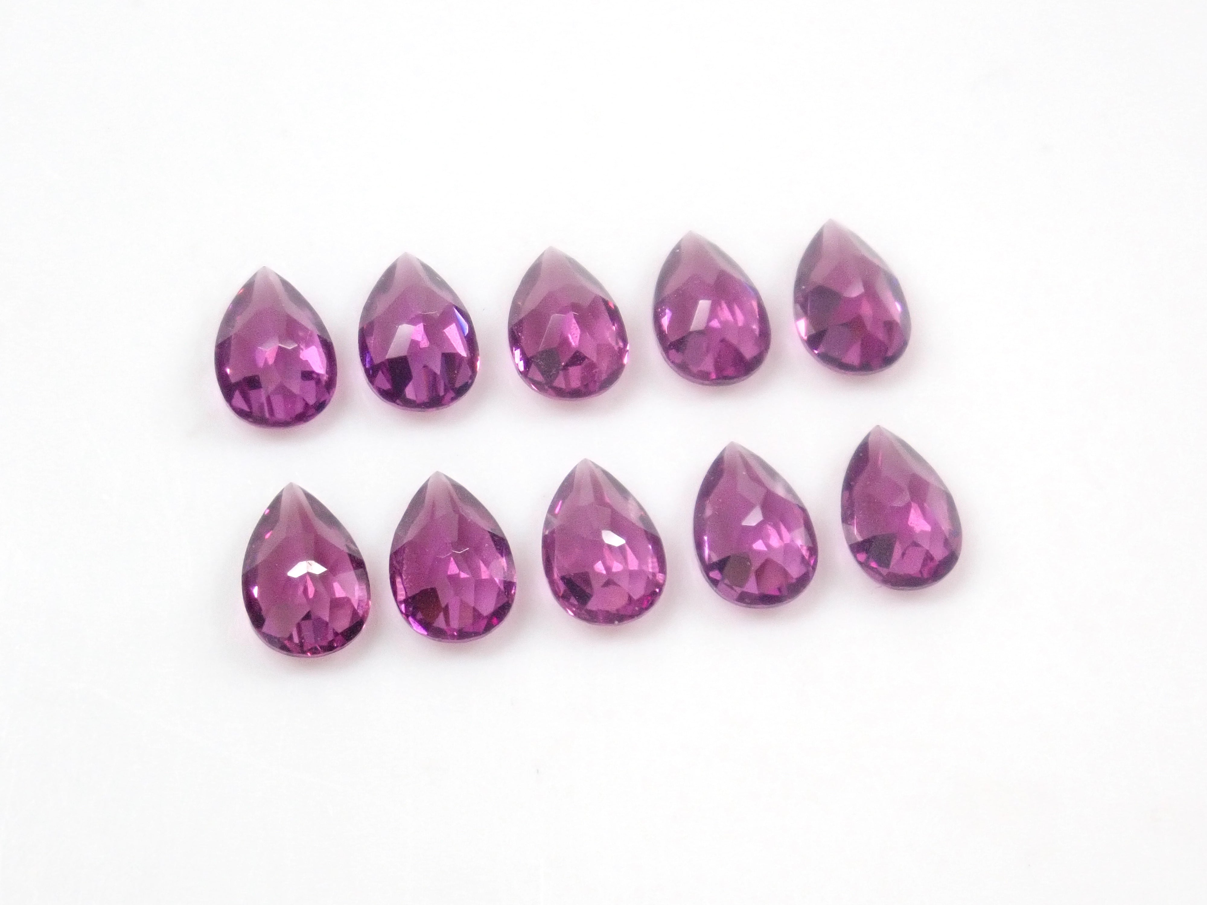 【4/17 22時販売】《限定10石》モザンビーク産グレープガーネット1石ルース(6×4mm,ペアシェイプカット)《複数購入割引有》