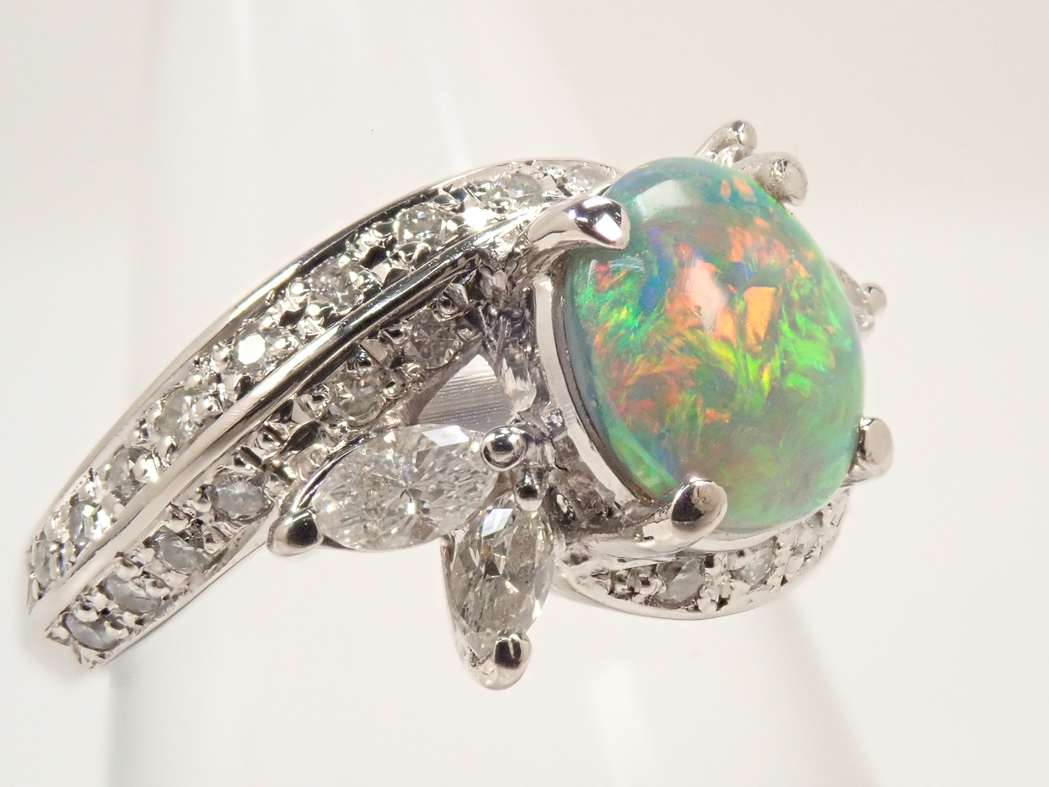 【22602547掲載】【カラフリ】Pt900 ブラックオパール 1.24ct リング