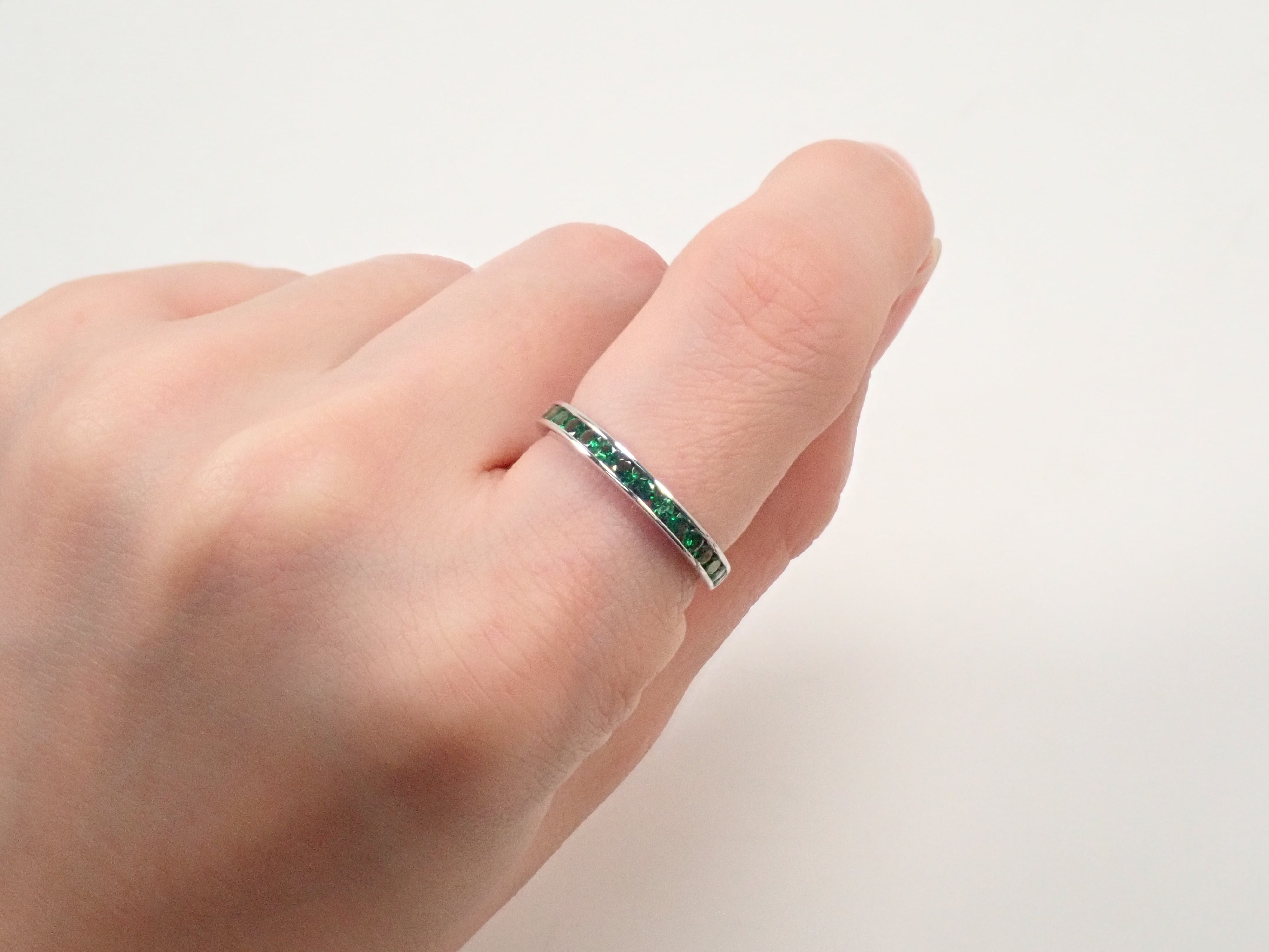 【22602546掲載】【カラフリ】K18WG ツァボライト 0.57ctct リング