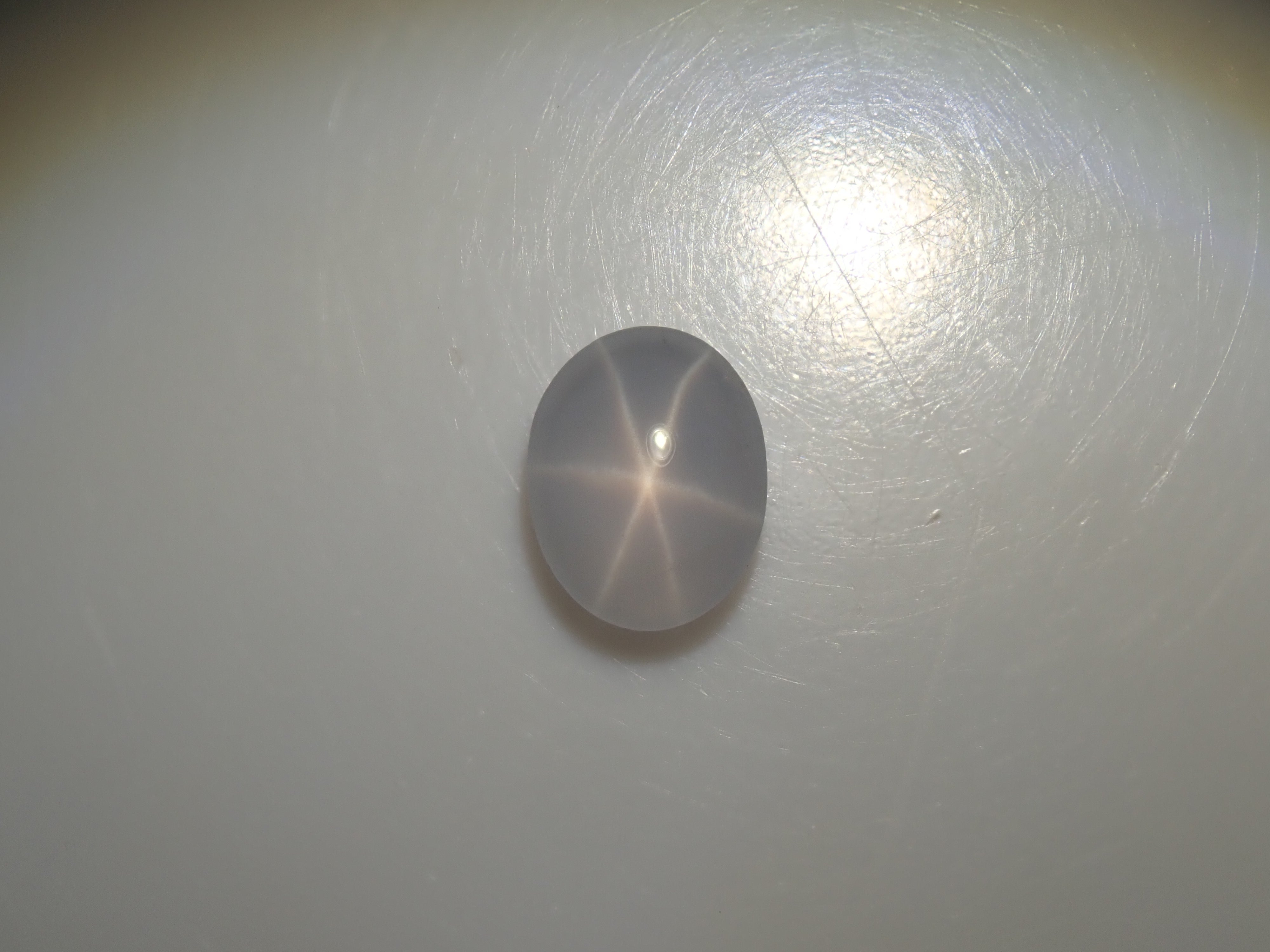 【12562518掲載】スリランカ産非加熱スターサファイア 0.403ctルース