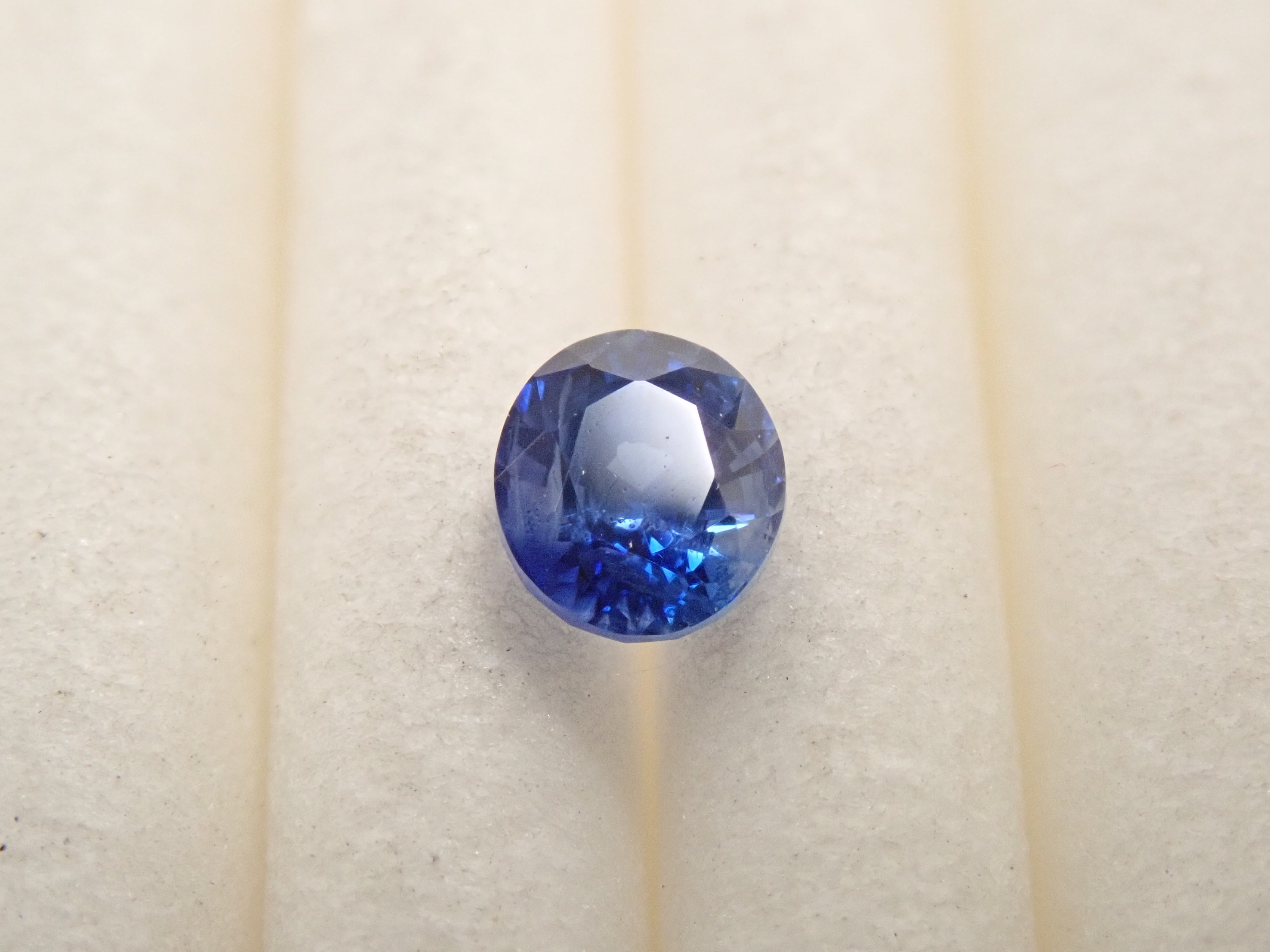 スリランカ産ブルーサファイア 0.264ctルース