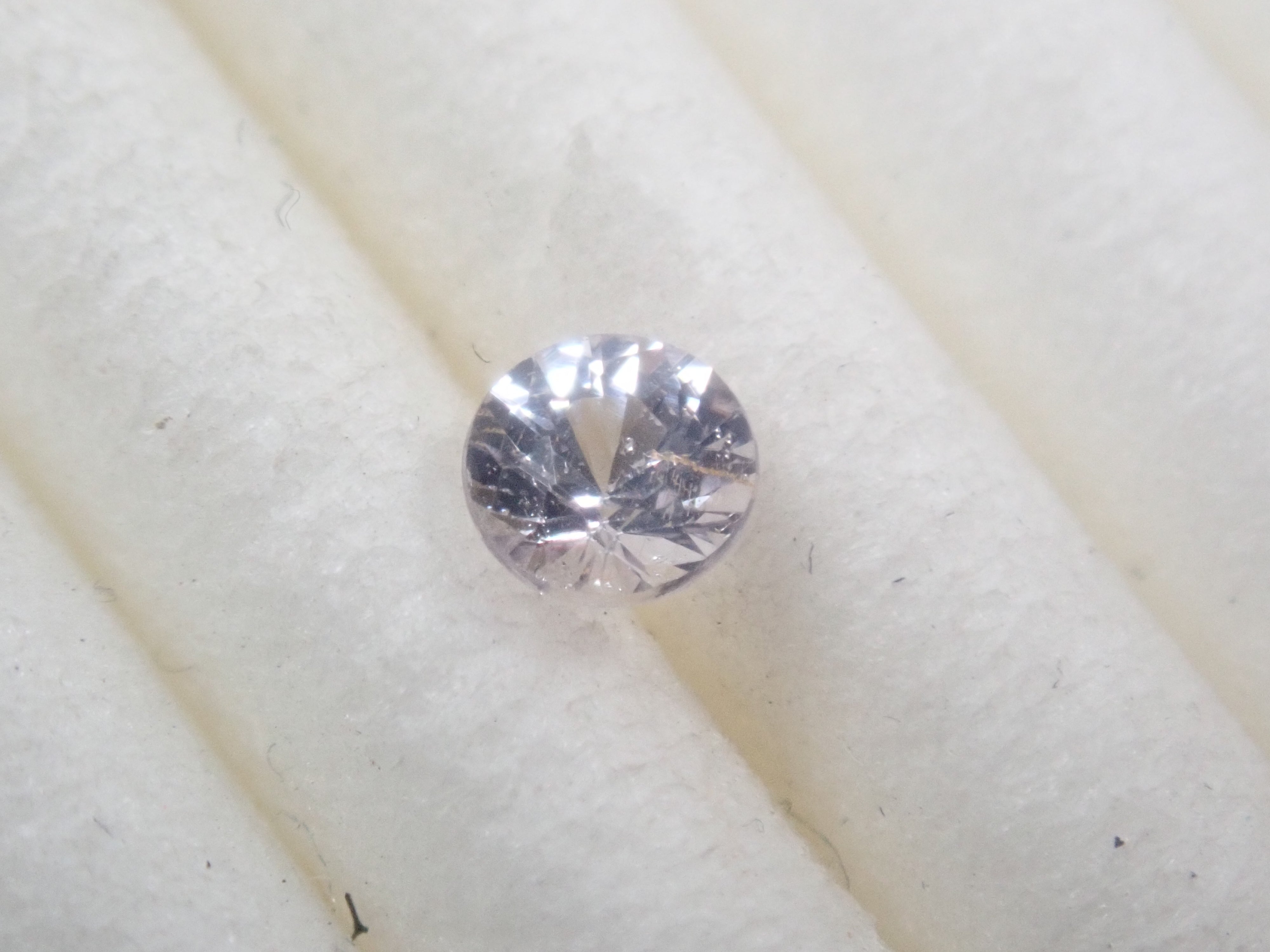 【抽選販売0409_03】ミャンマー産ターフェアイト 2.8mm/0.114ctルース 鑑別書